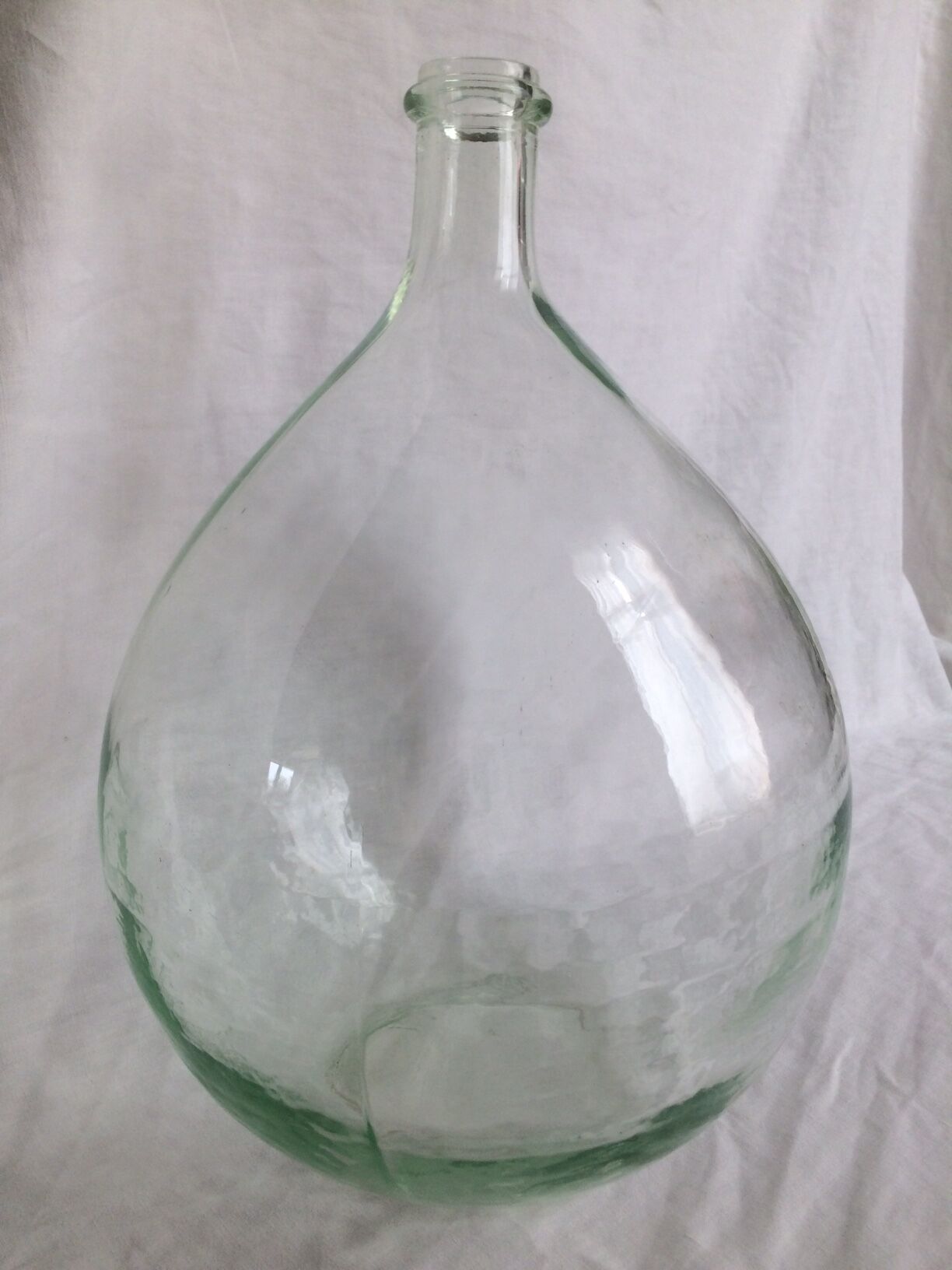 Transparent demijohn of 12L