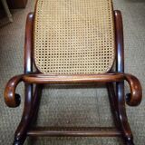 Curved wooden footrest