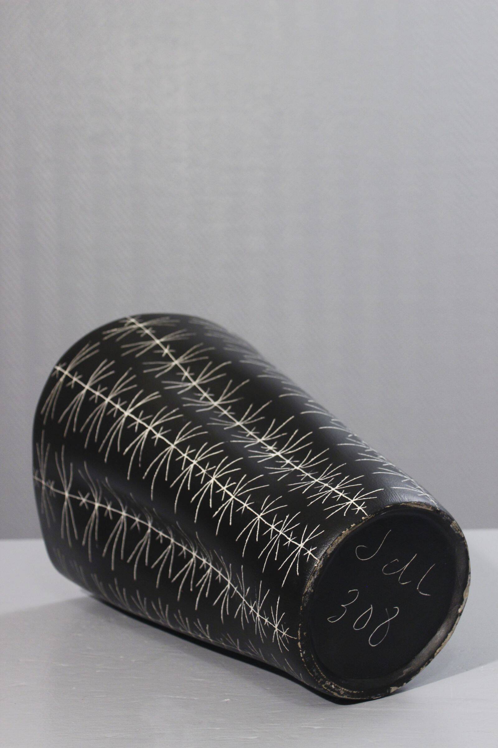 Jean de Lespinasse large vase no. 308 scarified decoration Nice 1950s