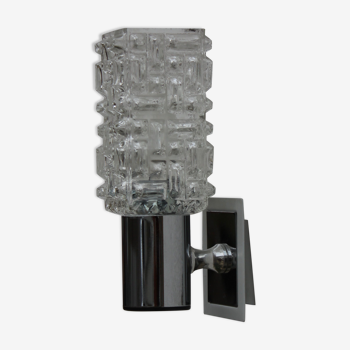Molded glass wall lamp