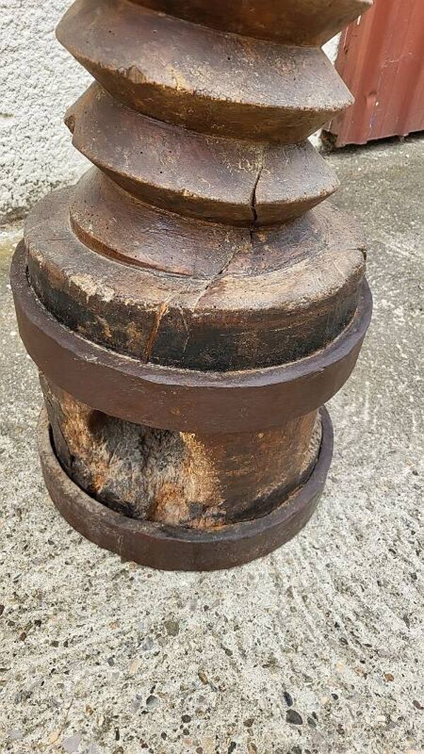 GRANDE VIS DE PRESSOIR EN BOIS ANCIENNE