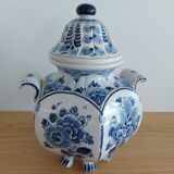Delft earthenware covered vase