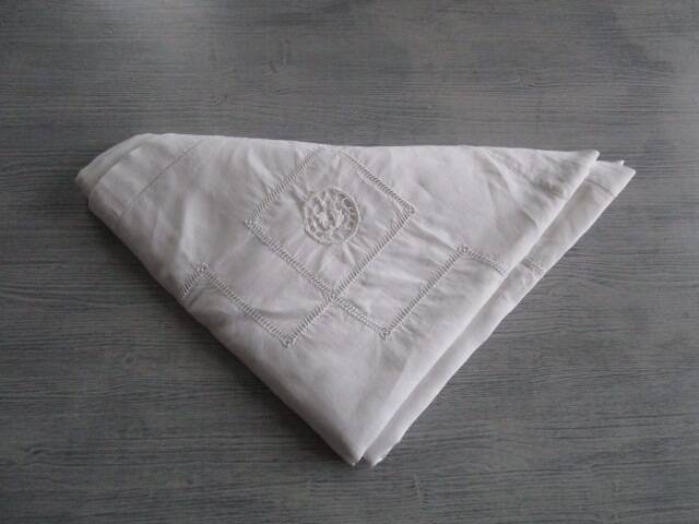 Old embroidered tablecloth - monogrammed: 300x160cm