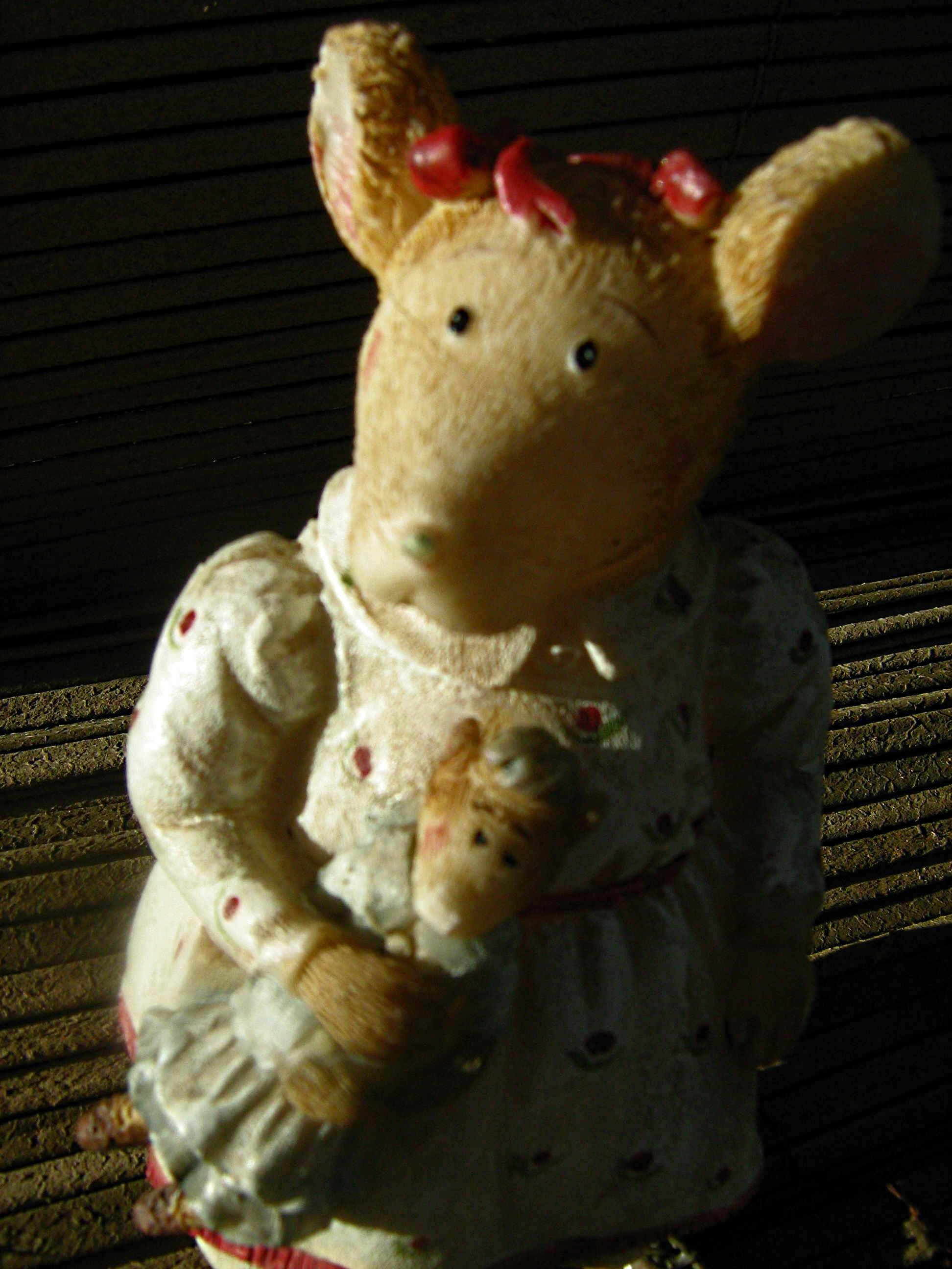 Madame mouse and her little one
