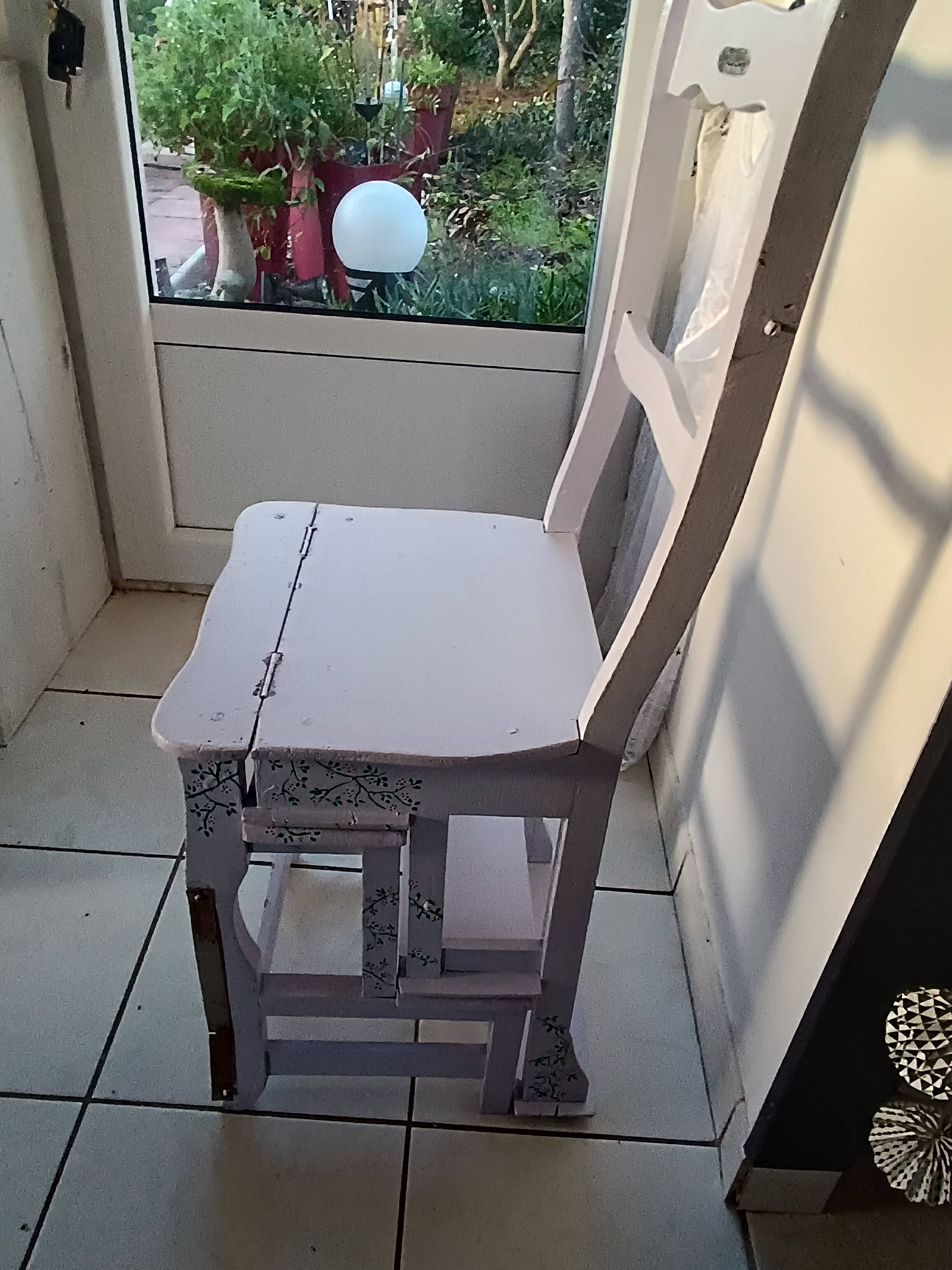 Old Stabilia stepladder chair