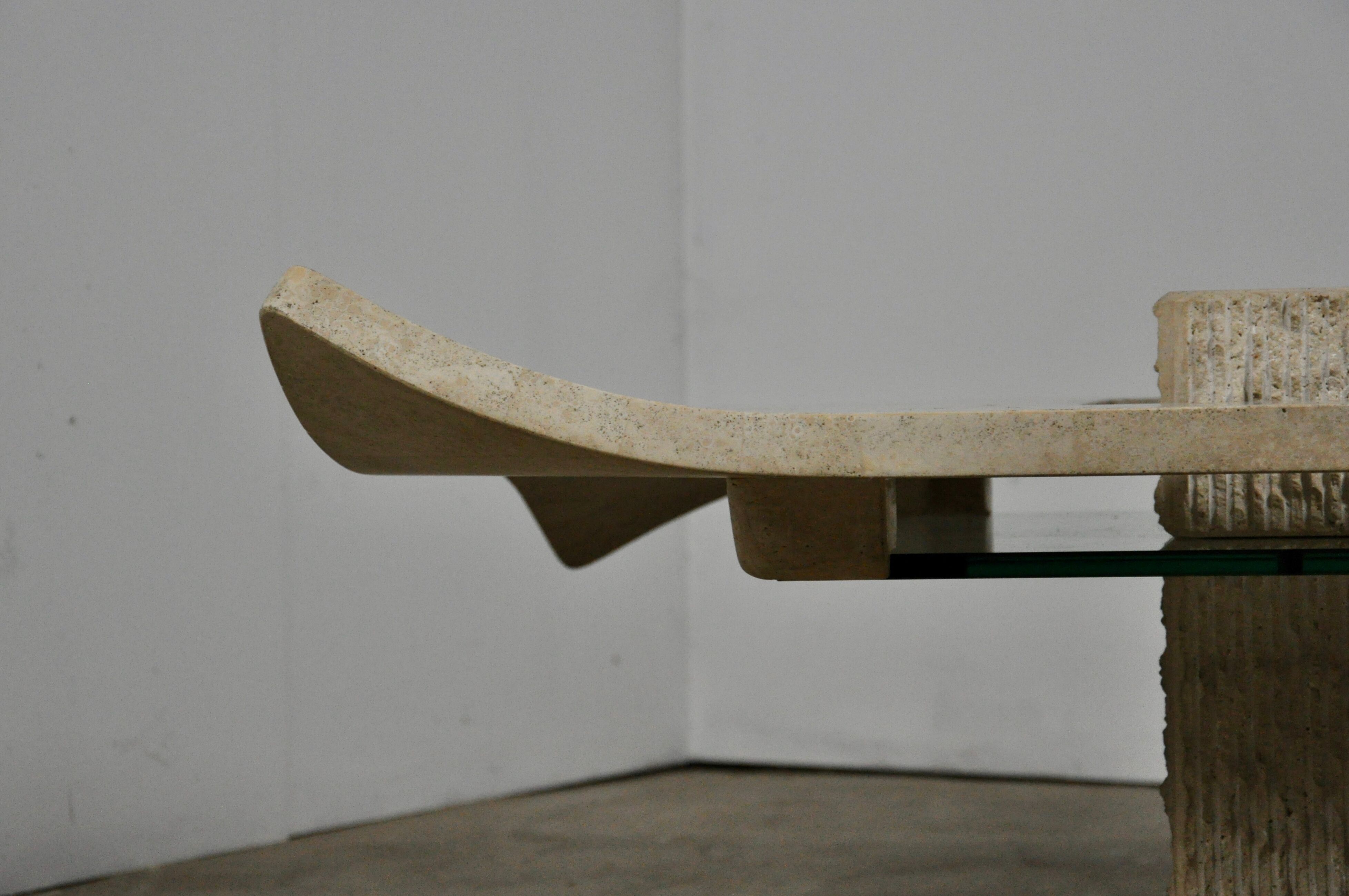 Coffee table in travertin 1980