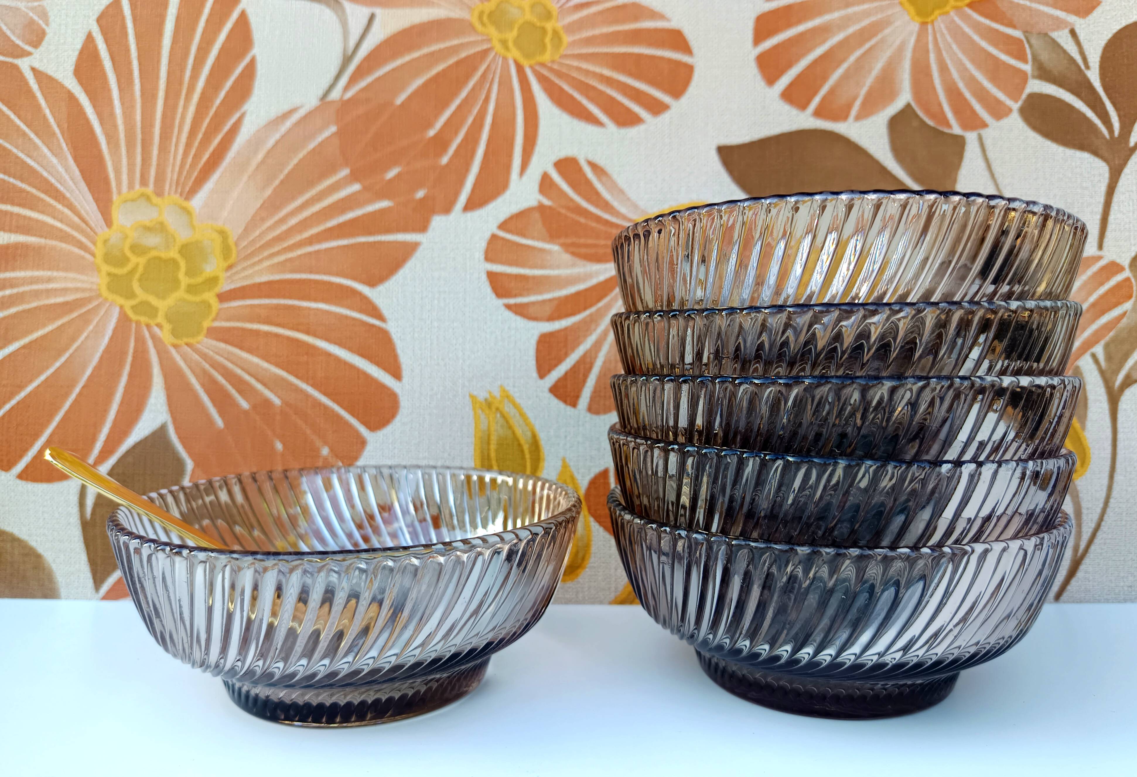 Vintage Florida Veropa model bowls