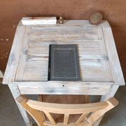 Bureau pupitre rénové