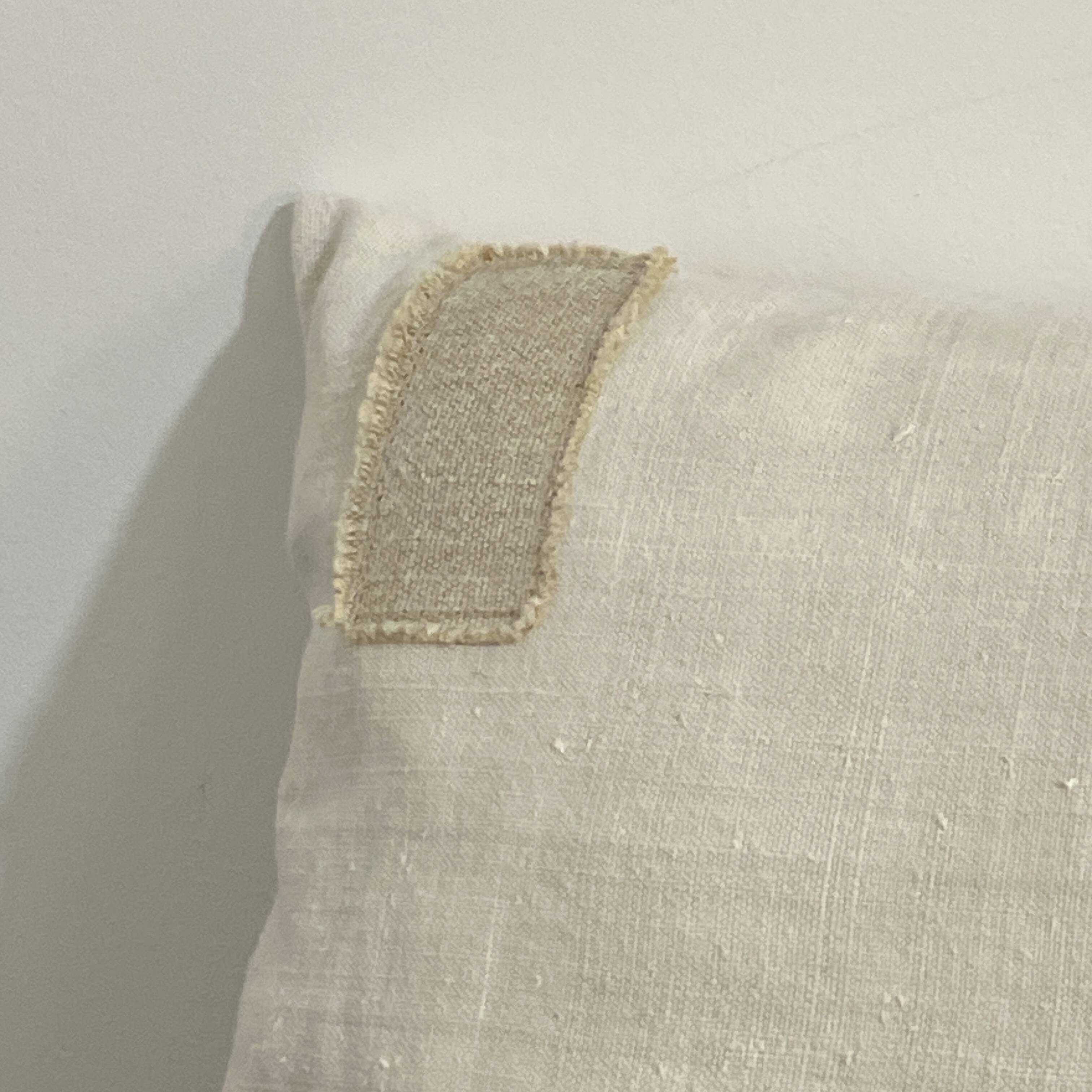 Square cushion in vintage fabric, Kilim style.