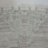 6 gobelets en verre à facettes
