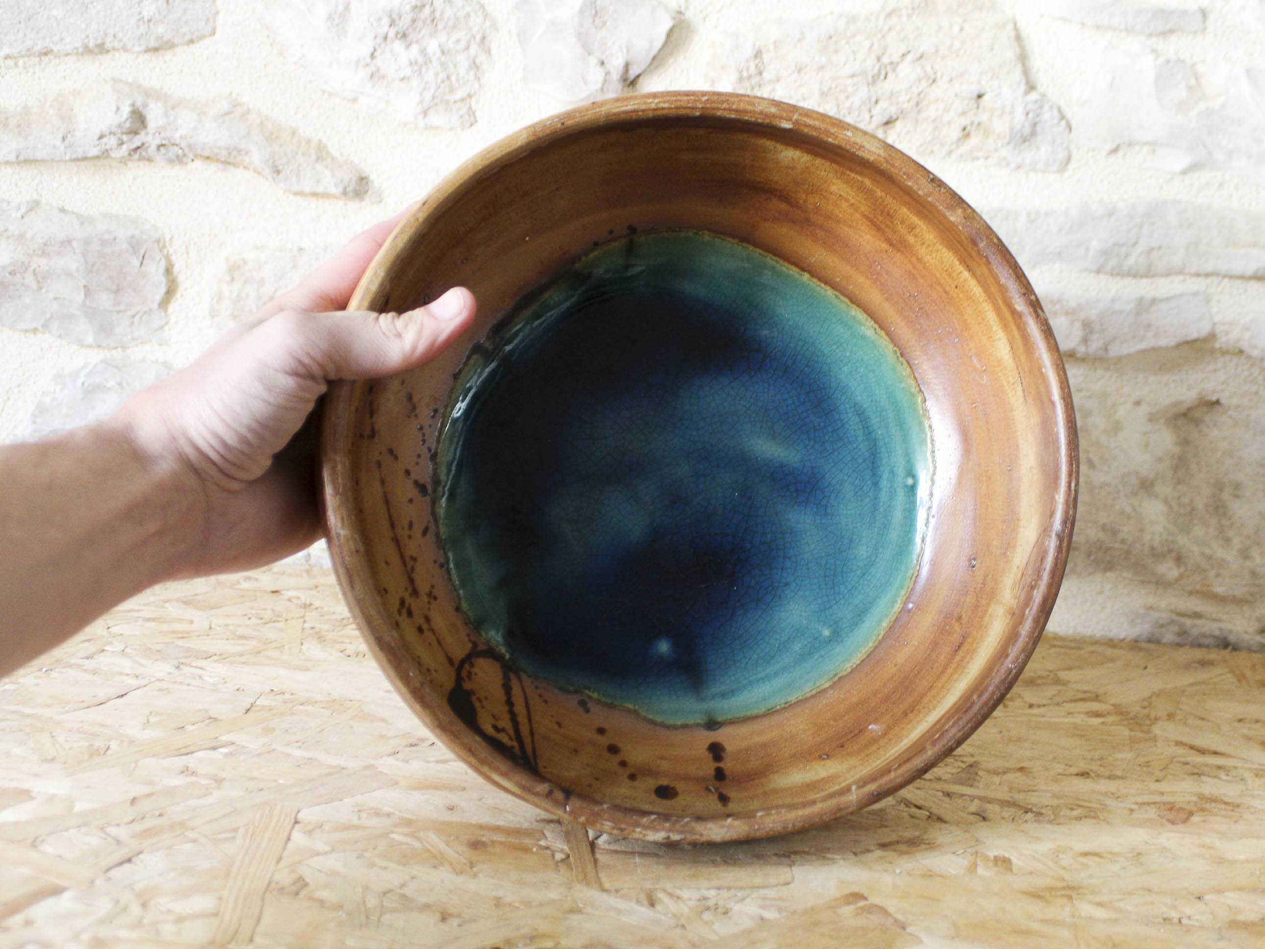 Large ceramic bowl Pottery de la Colombe