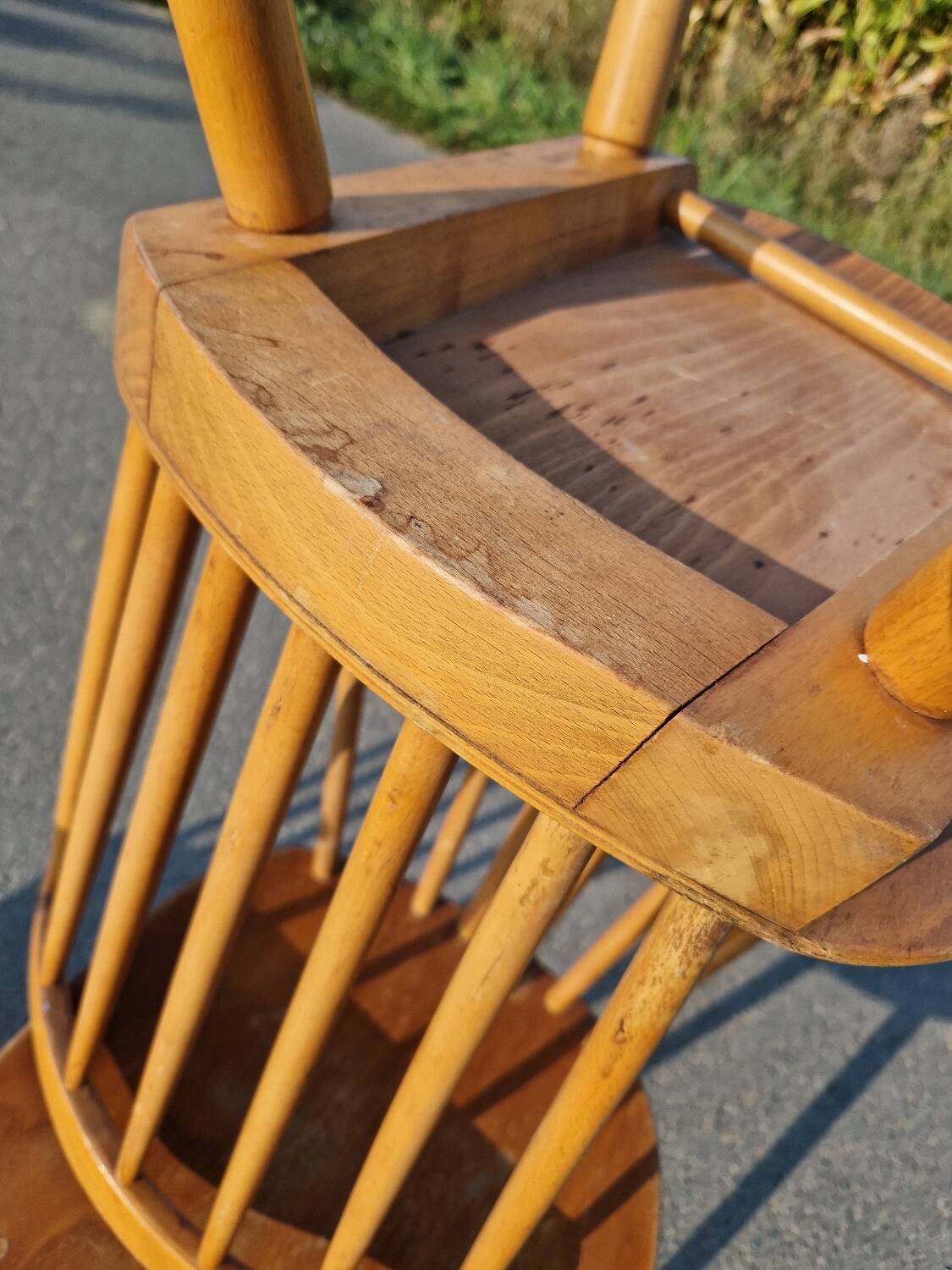 Set of 3 Baumann bistro chairs, Menuet model