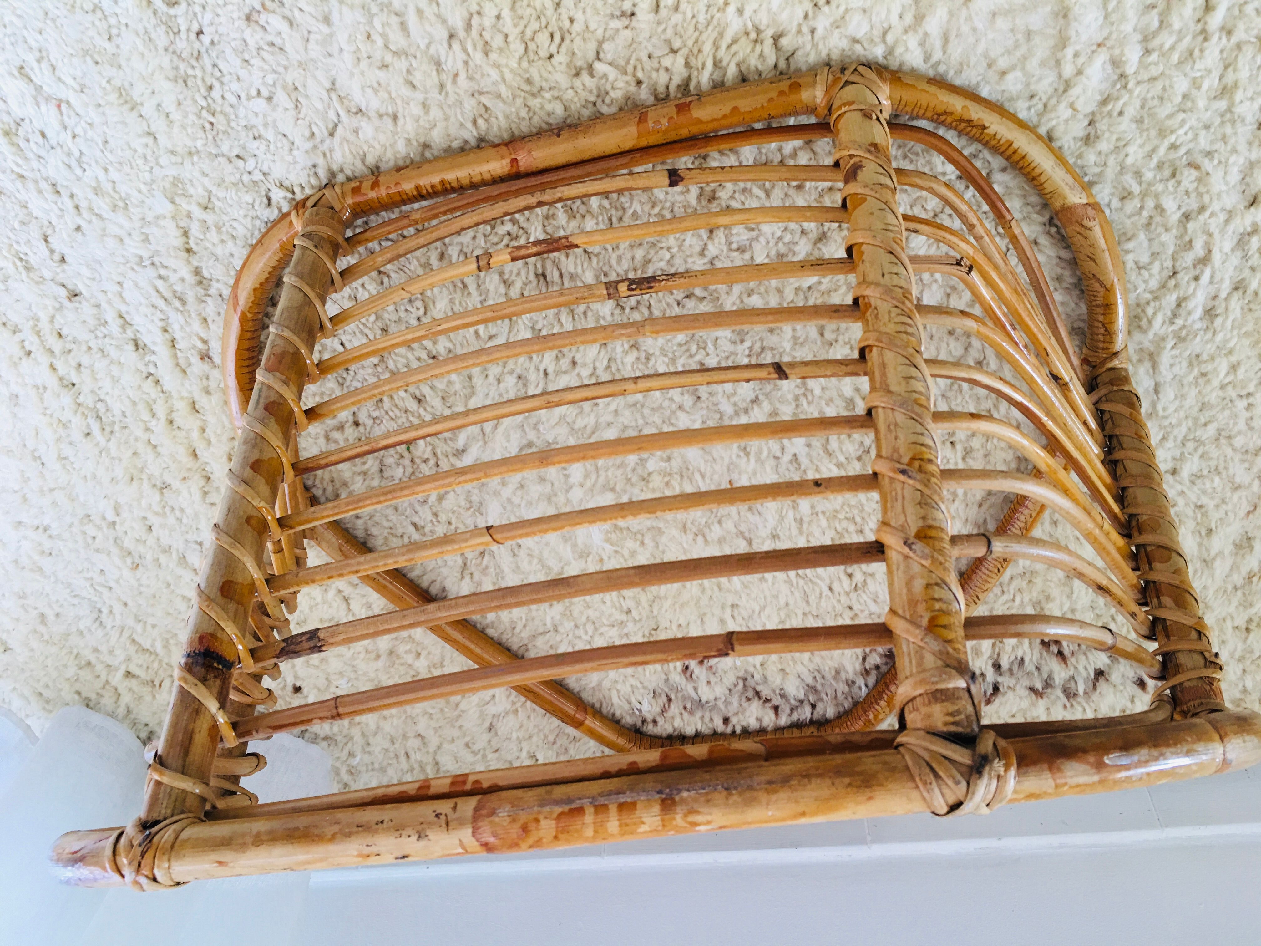 Porte bûche rotin vintage