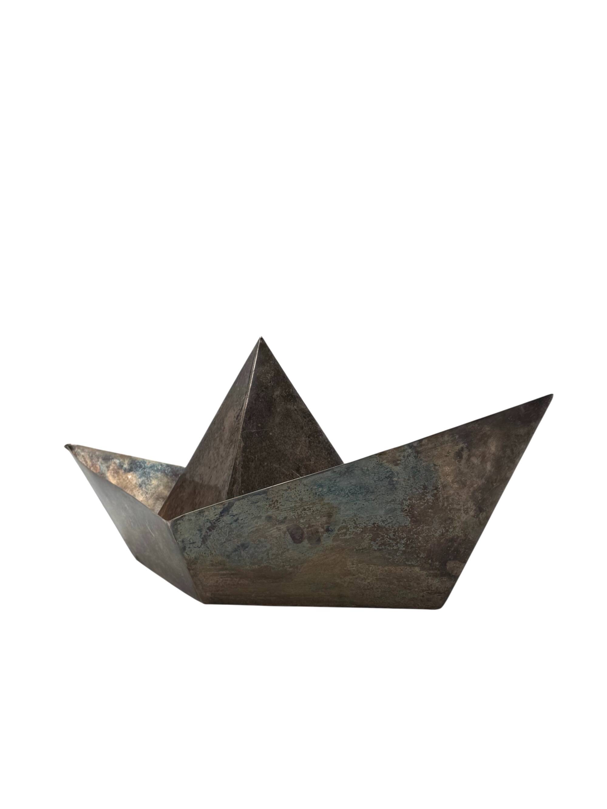 Modern silver-plated paper boat sculpture, Paola C. Aldo Cibic Italy 1980