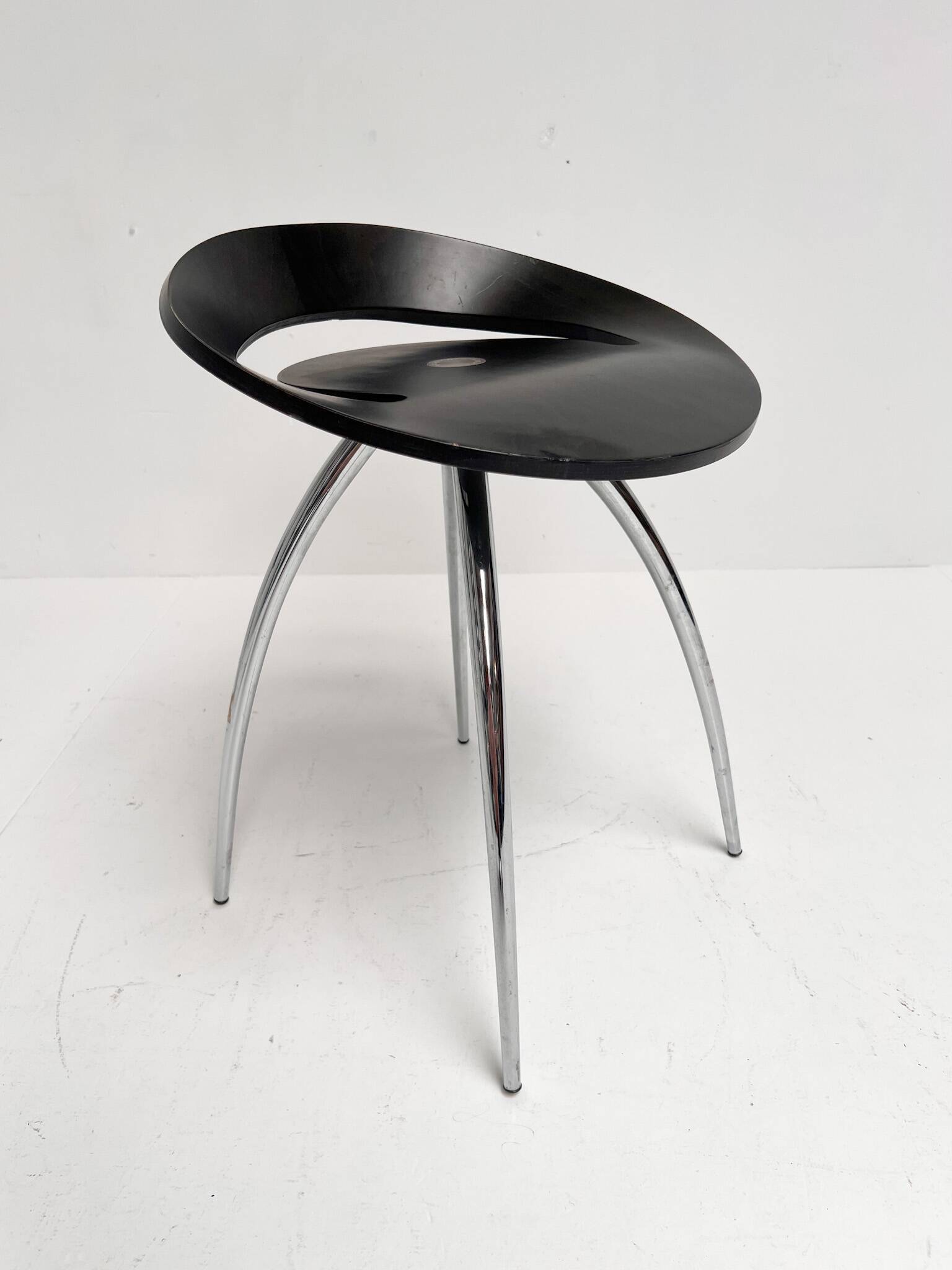 3 tabourets Magis Lyra par Sigurdur Thorsteinson, années 1990