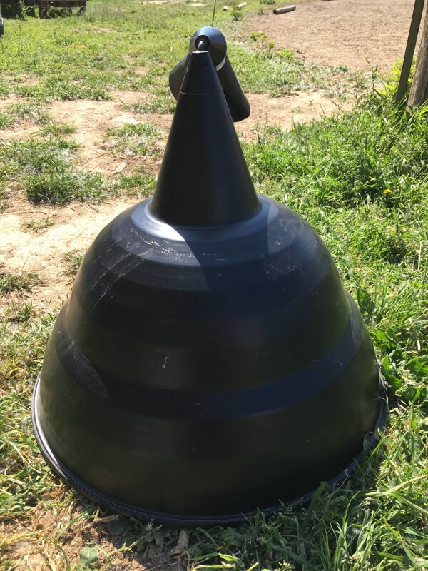 Lustre design industriel cloche Habitat