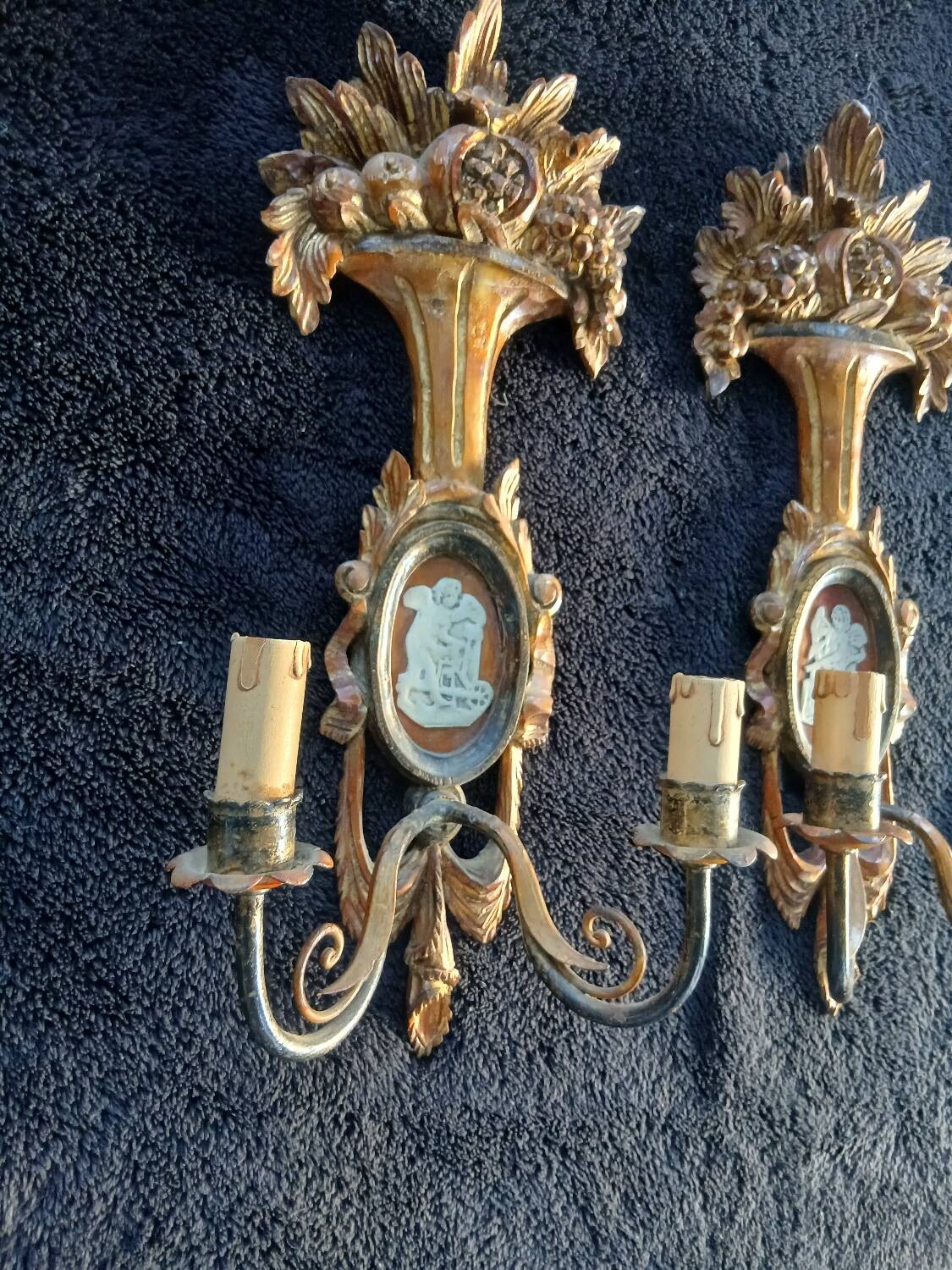Antique Italian Firenze medallion wooden wall lights