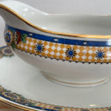 Porcelain sauce boat