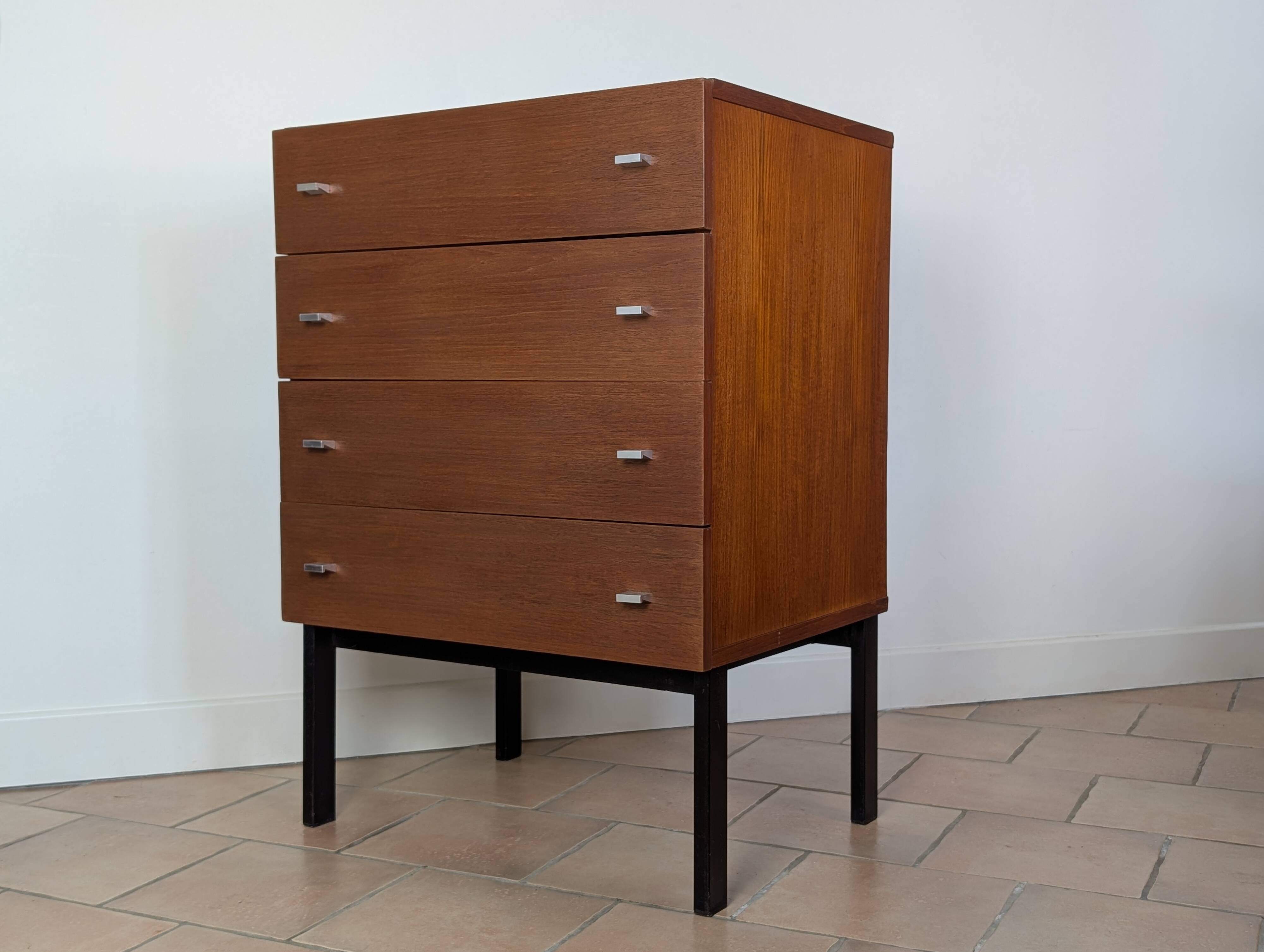 Commode Pierre Guariche