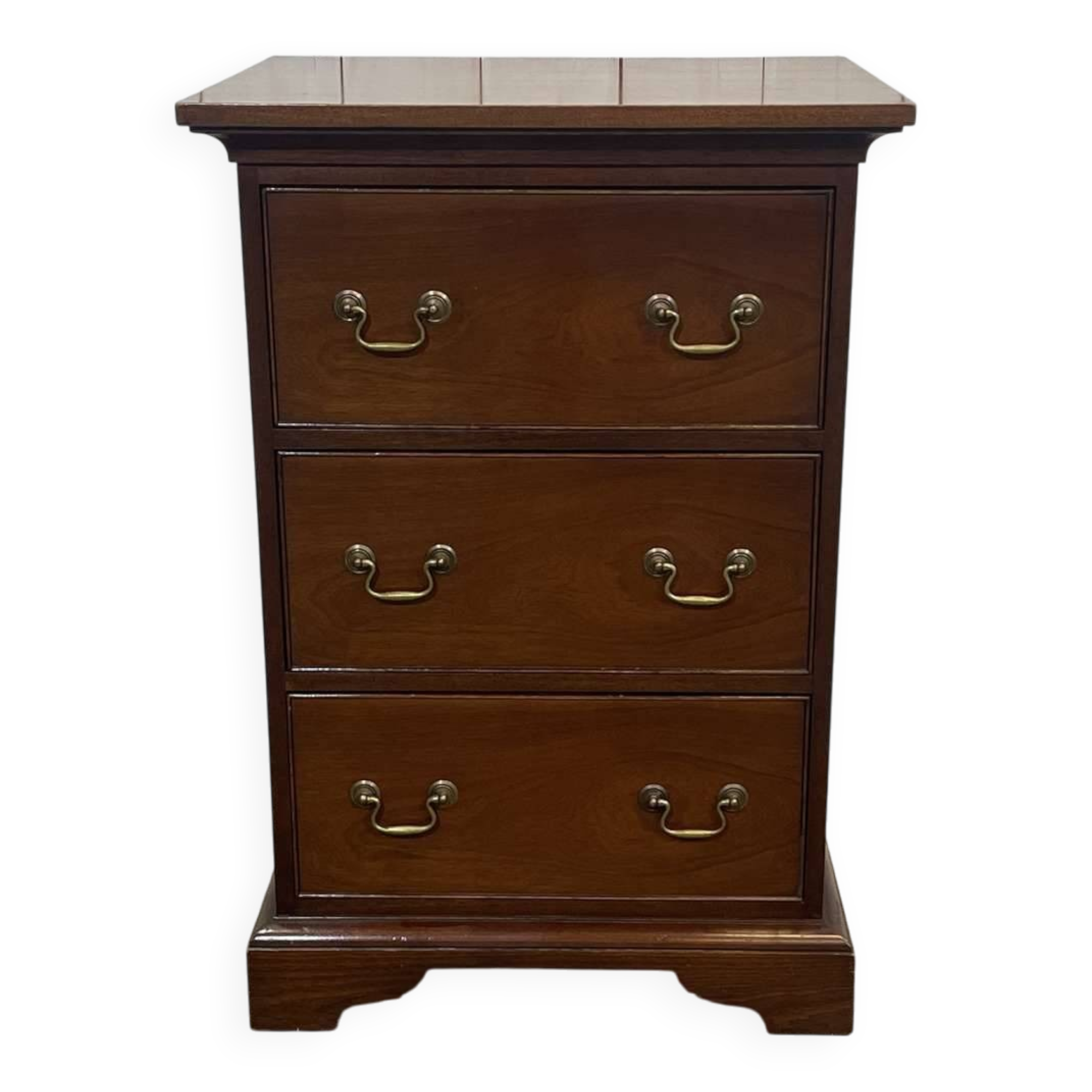 English mahogany chest of drawers from the 1950s.