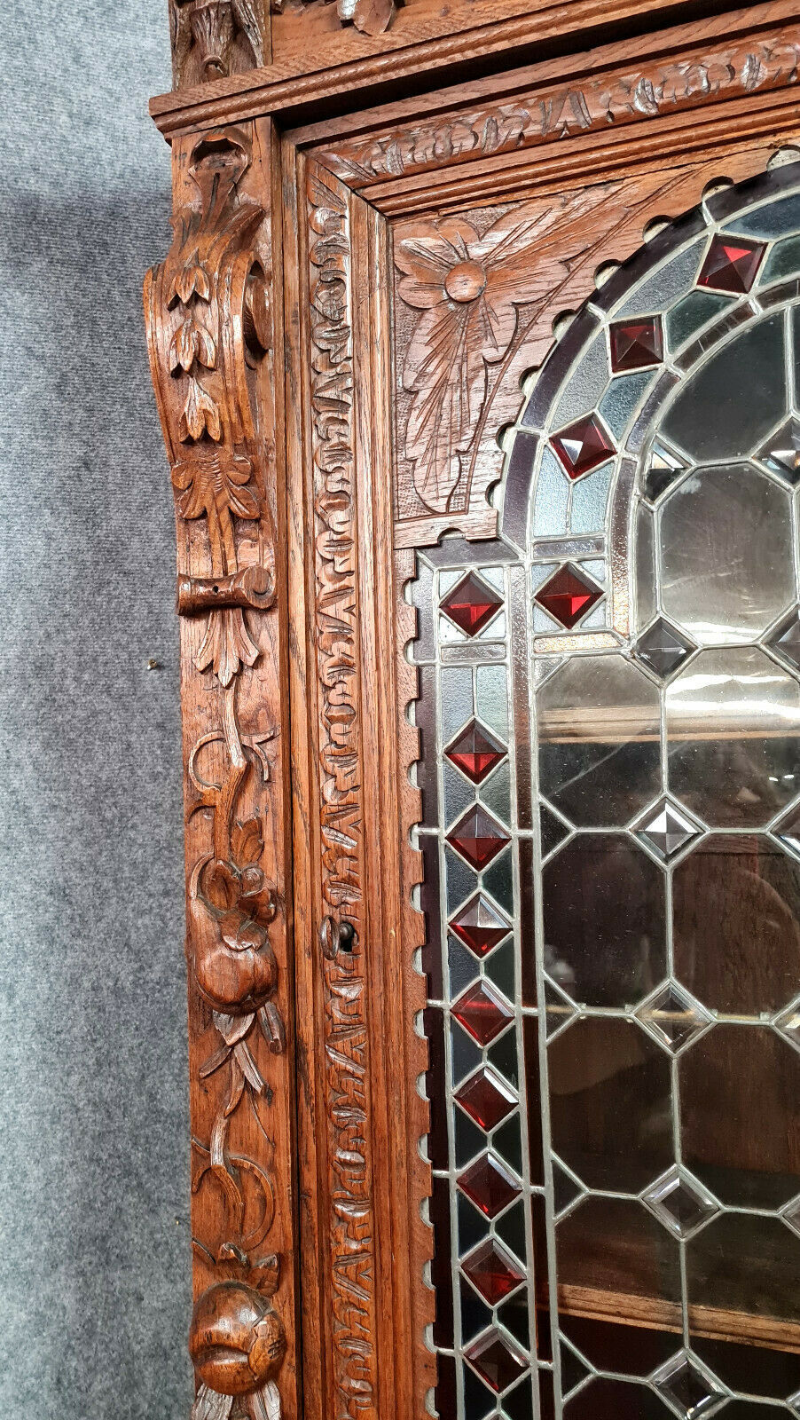 Renaissance library cabinet of hunting lodge in solid oak around 1850