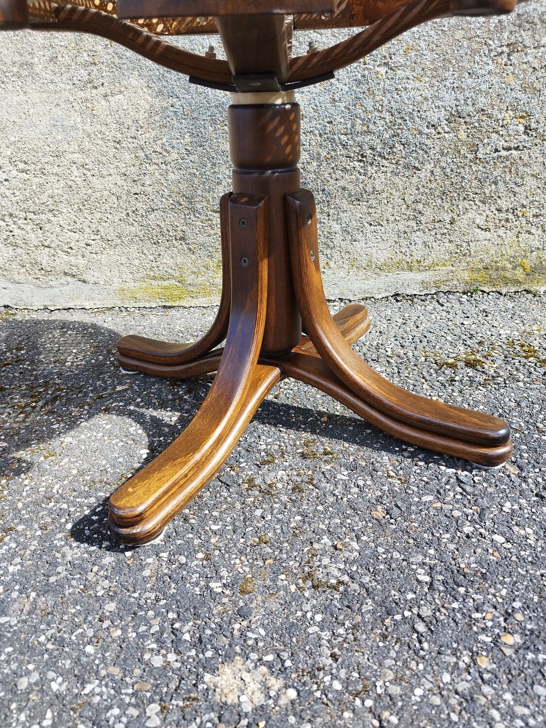 Swivel office chair bentwood and canning