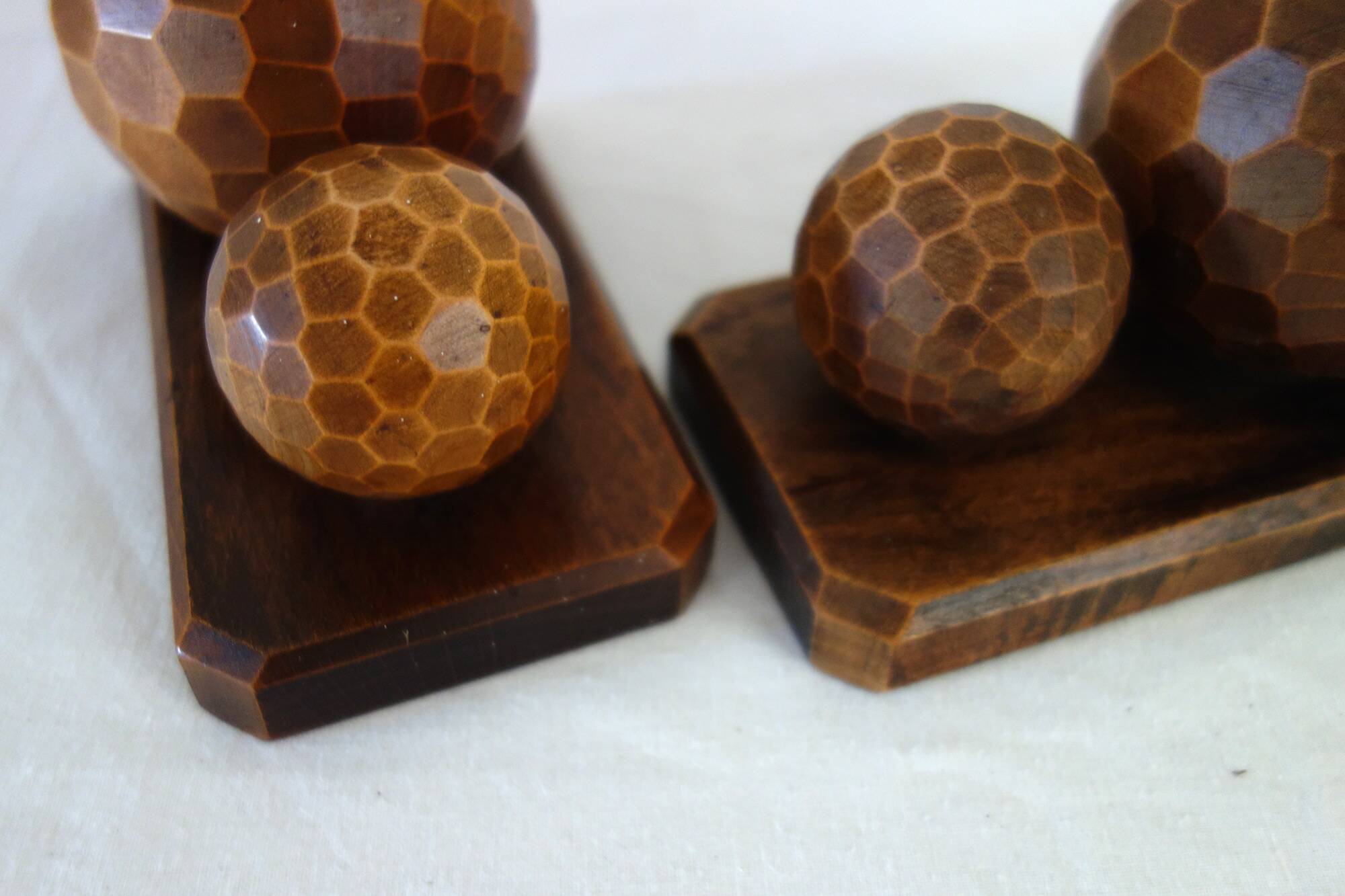 Paire de serre livre vintage en bois boules facettes