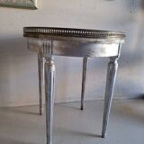 White marble bouillotte coffee table