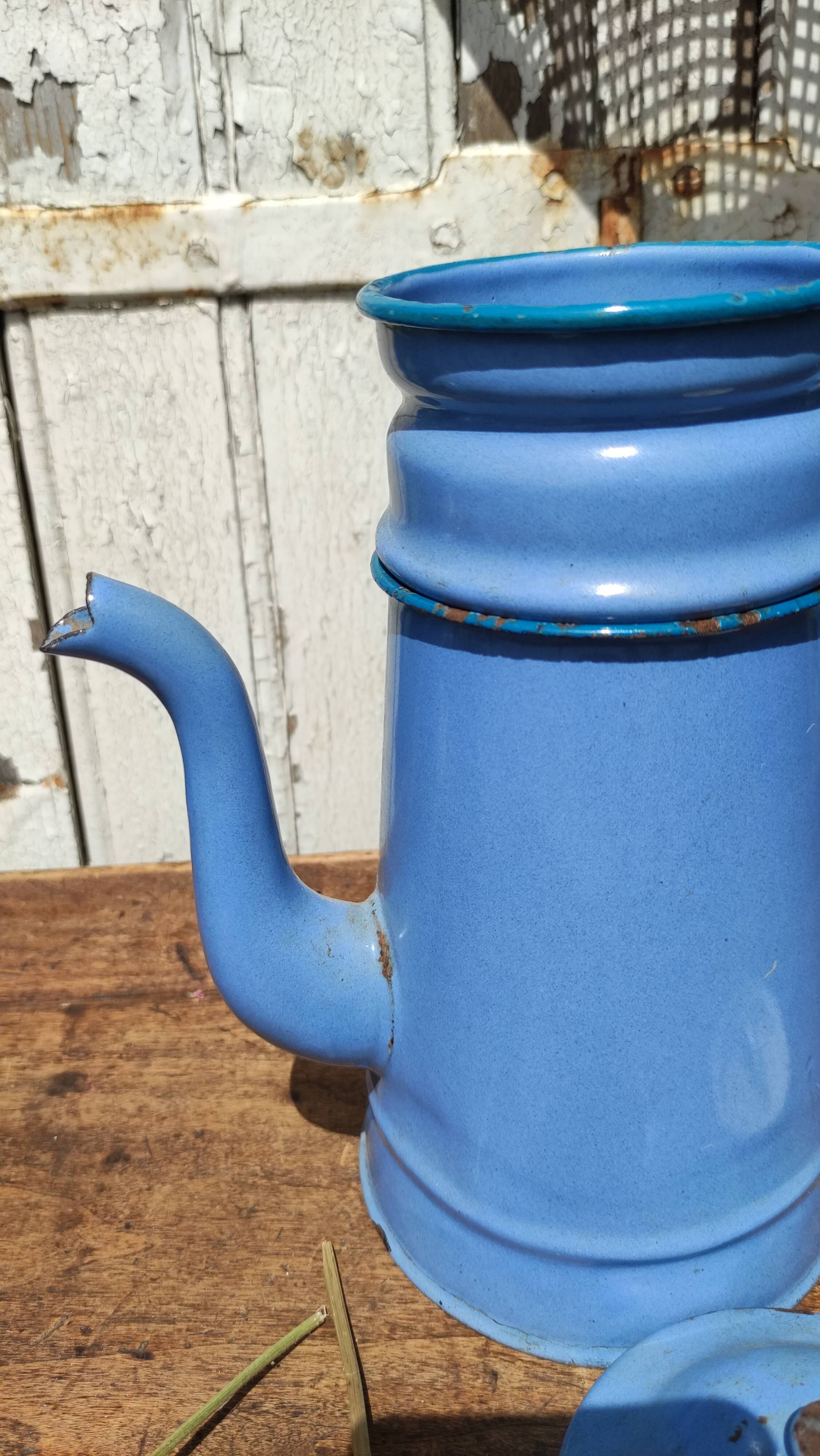 Blue coffee maker in vintage enamelled sheet metal