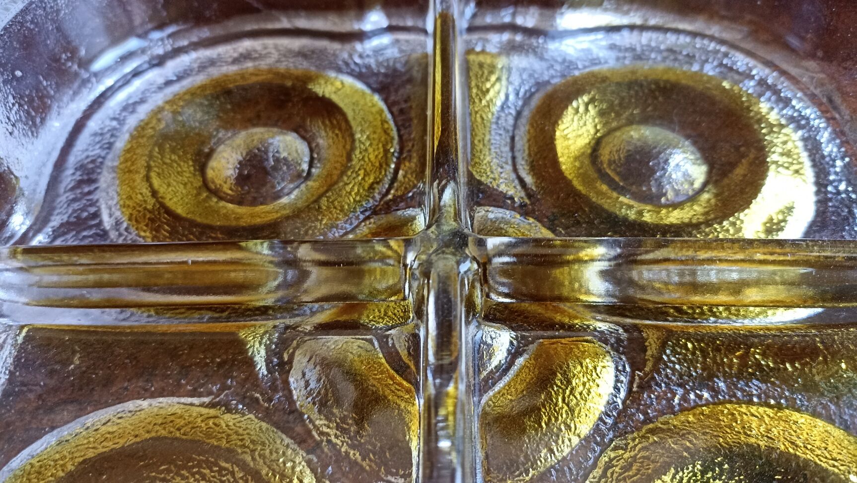 Dish with presentation compartments Walther kristallglass yellow