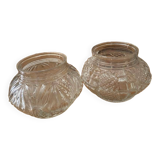 Deux anciens sucriers en verre travaillé transformés en mini vases