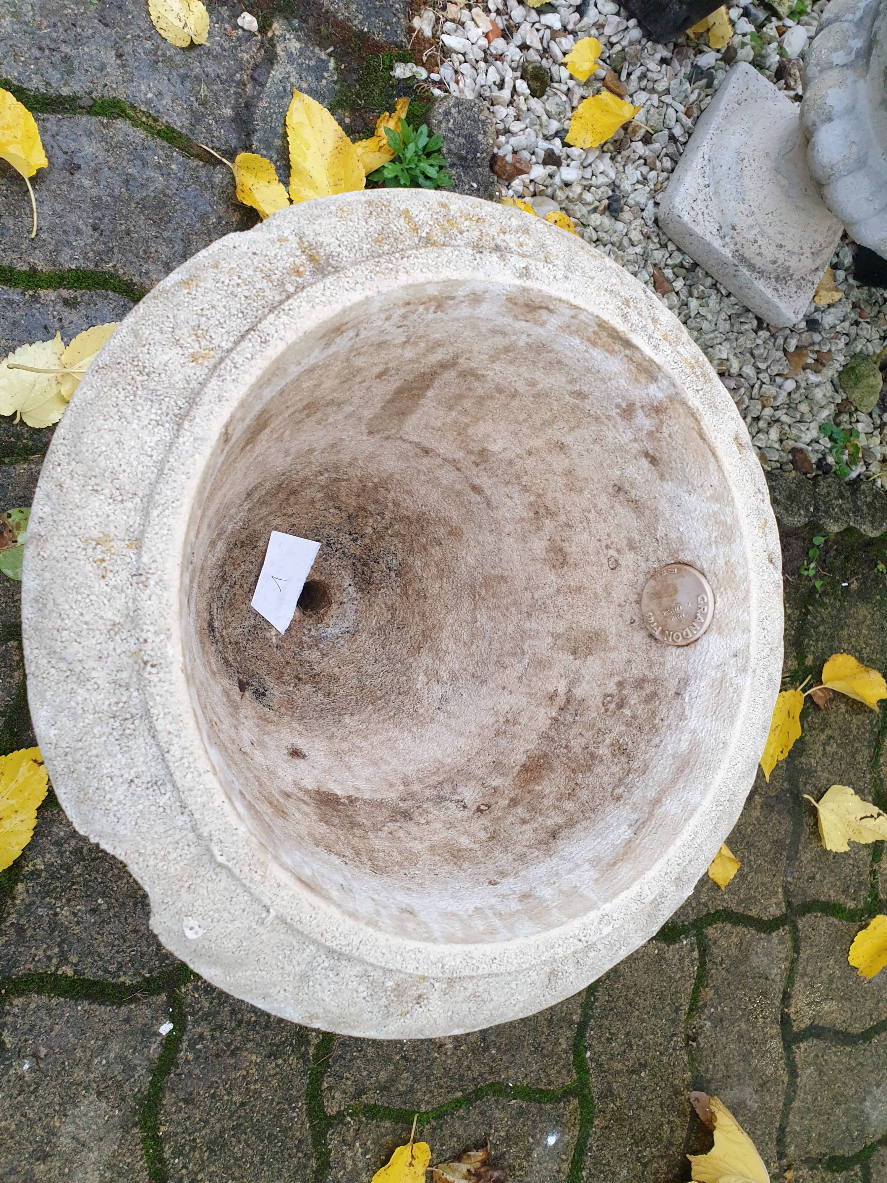 Medici in reconstituted stone Grandon