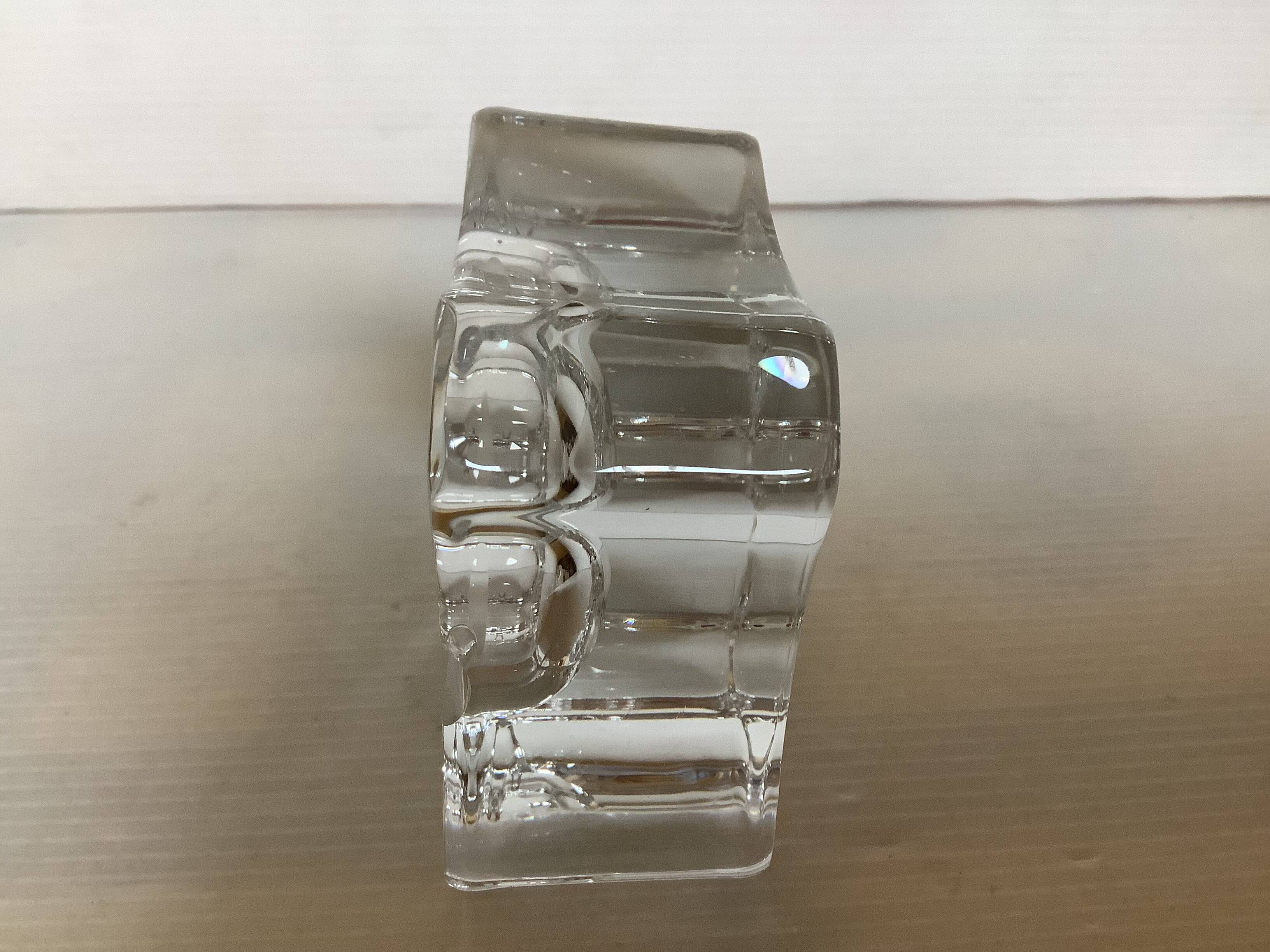 Individual ashtray signed Sèvres crystal