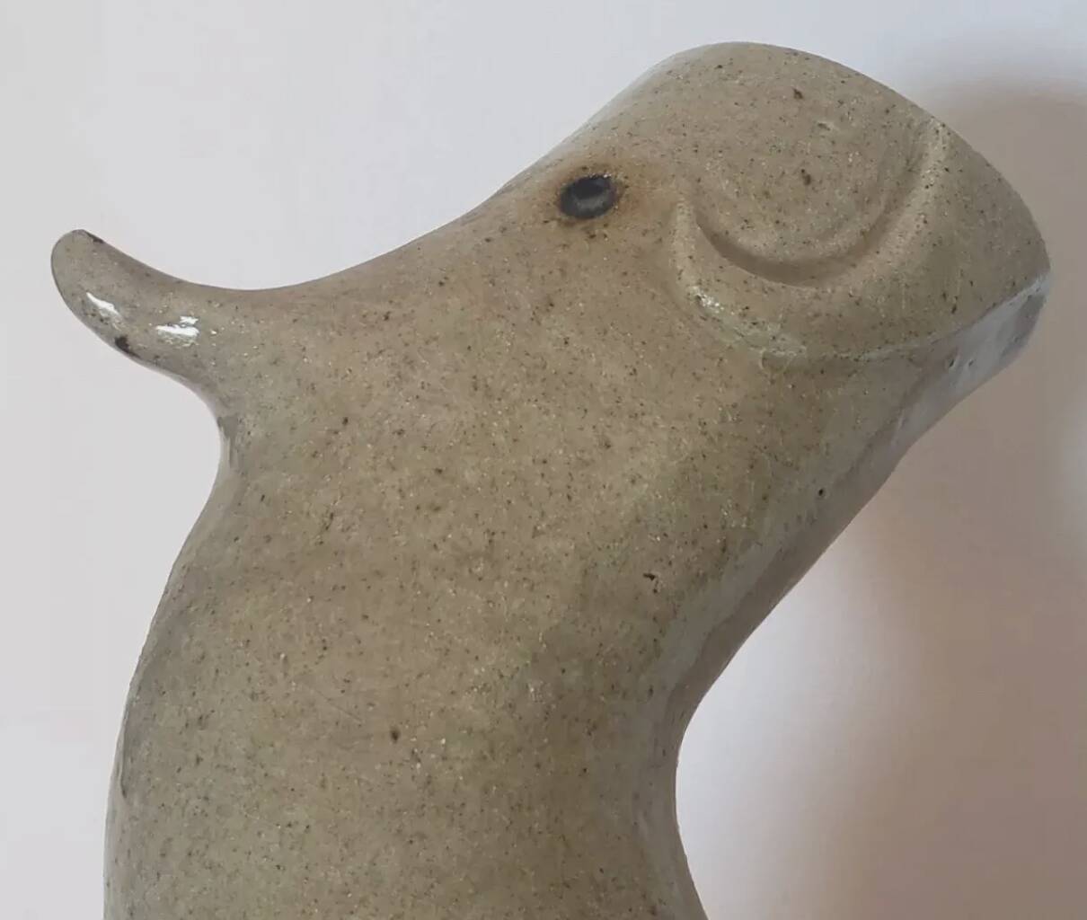 Kako Topouria (1960) - Ceramic - Vase - Zoomorphic - Signed - 20th century