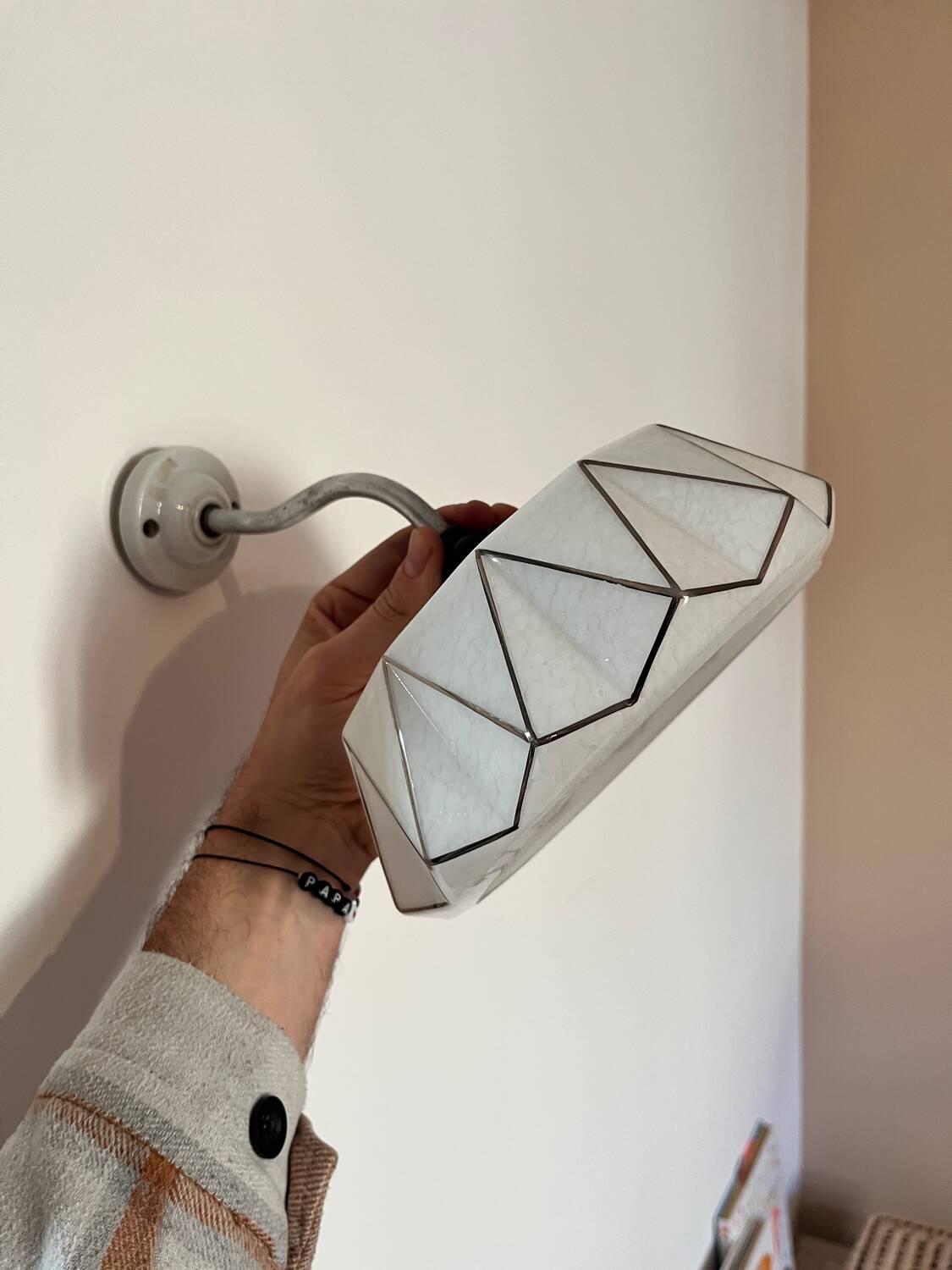 Wall lamp