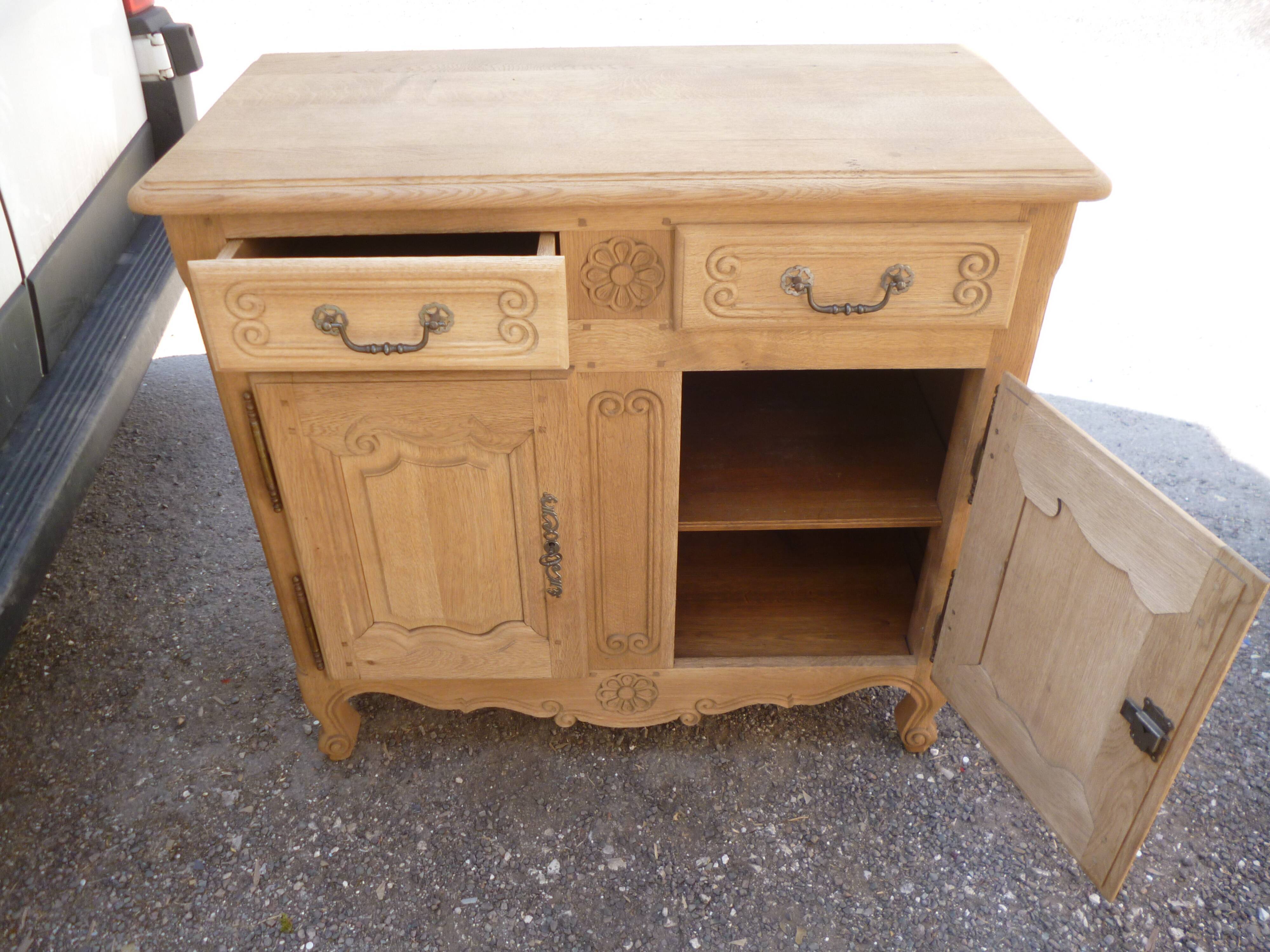 Bahut Louis XV stripped