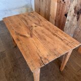 Farm table