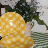 Assiette creuse- motif torchon jaune-modèle ecossais-digoin
