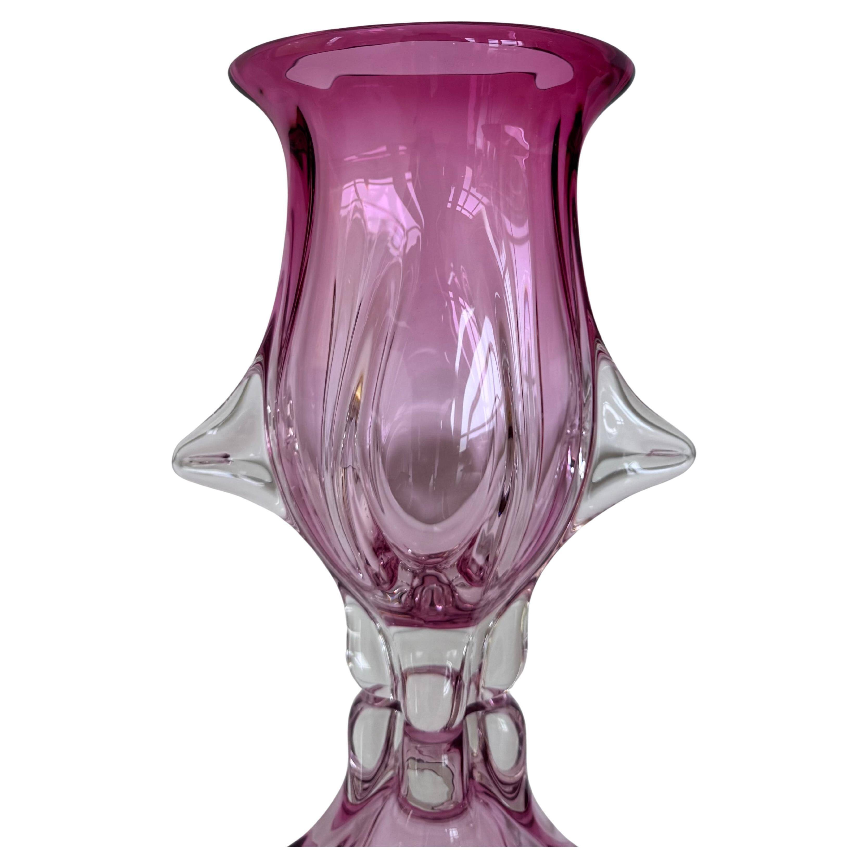 Vase sculptural massif rose, Murano "Sommerso" Artenuove par Pustetto et Zanetti