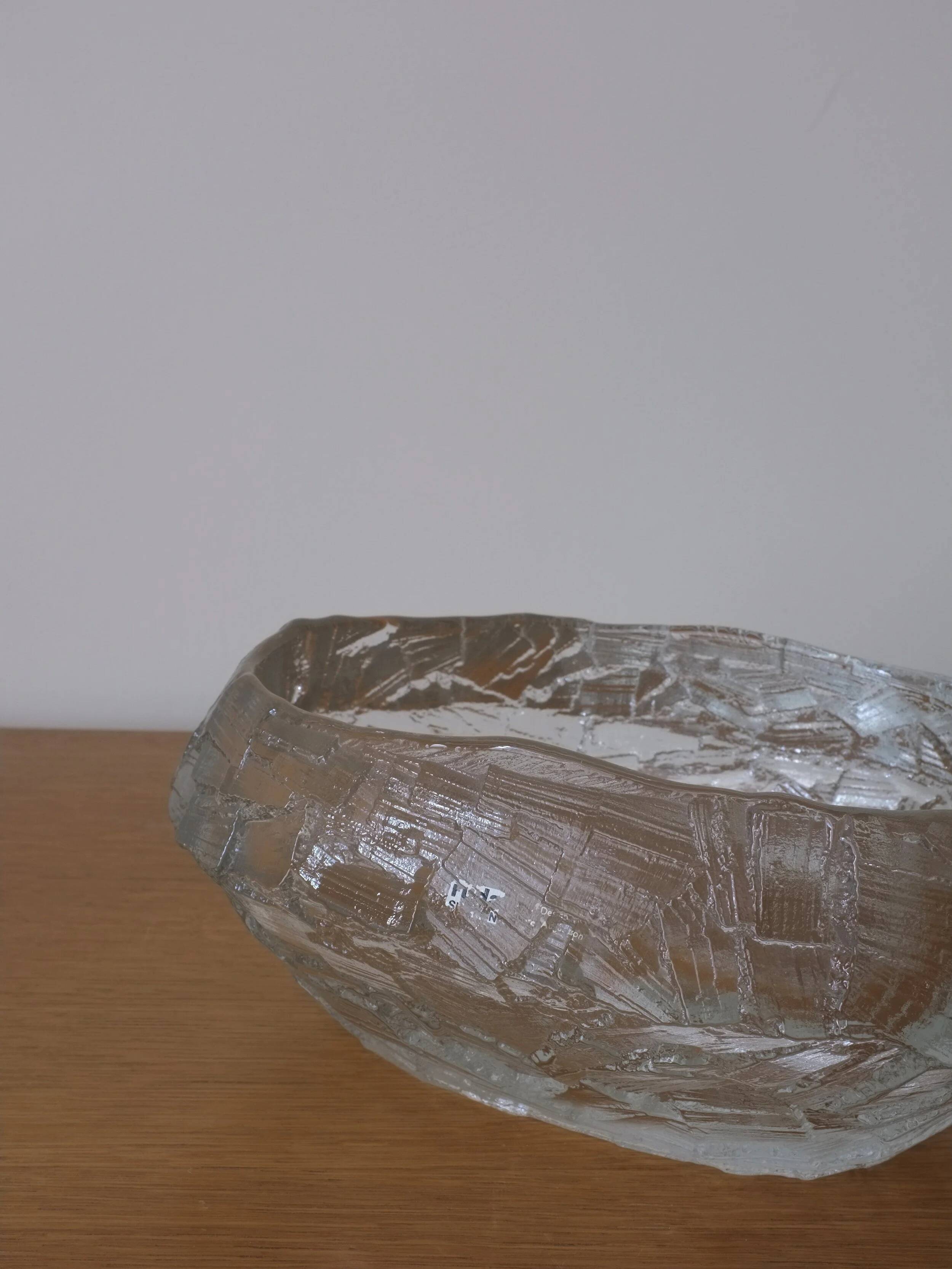 Demant brutalist glass dish by Göte Augustsson | Ruda Sweden | 1960s