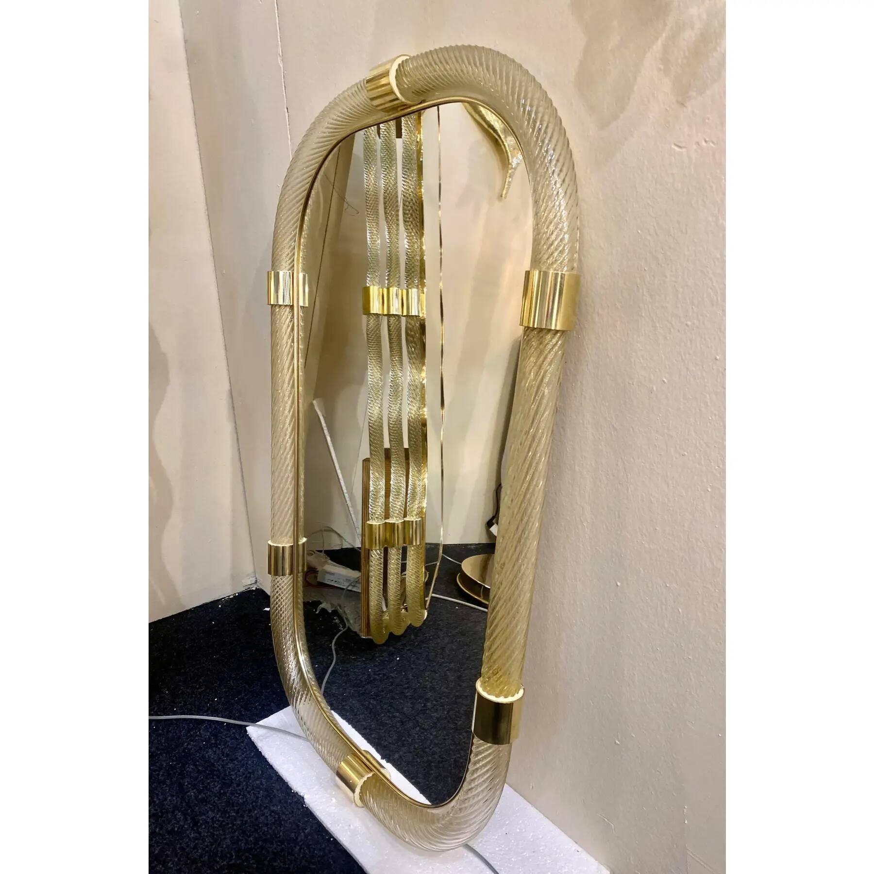 Elegant "Torciglione" Gold Murano Glass Wall Mirror in Barovier Style