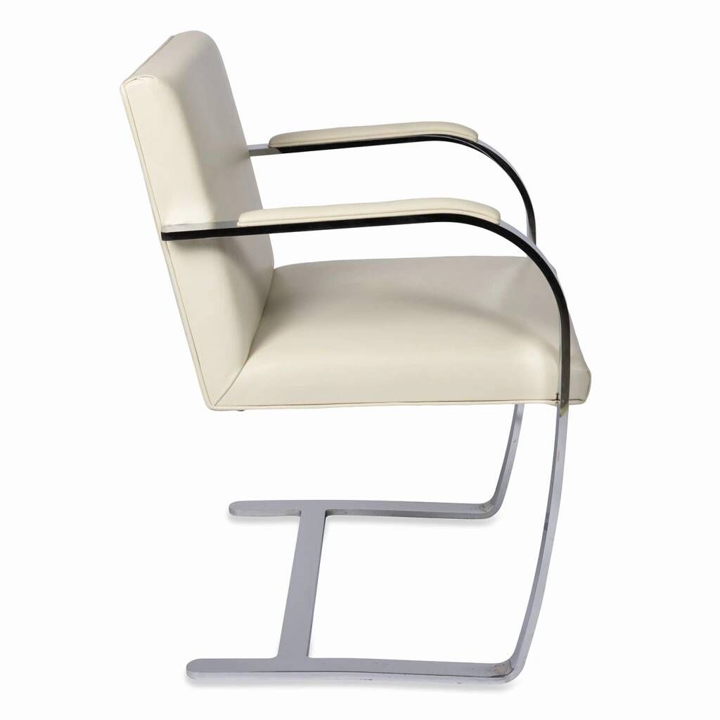 Brno Flat chair by Ludwig Mies van der Rohe and Lilly Reich and produced in the 1990s by Knoll
