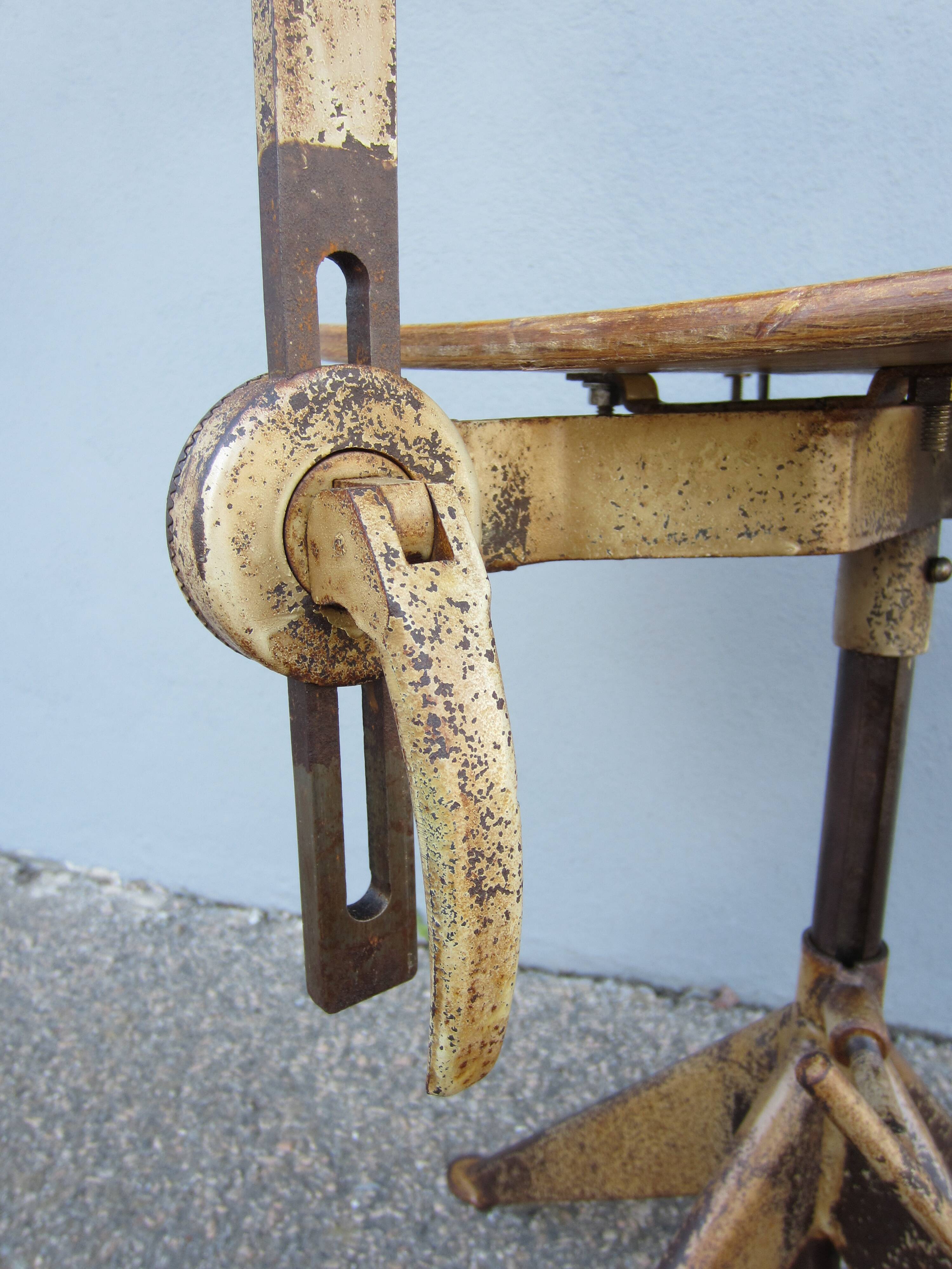 Odelberg & Olson Scandinavian industrial chair, 1940s