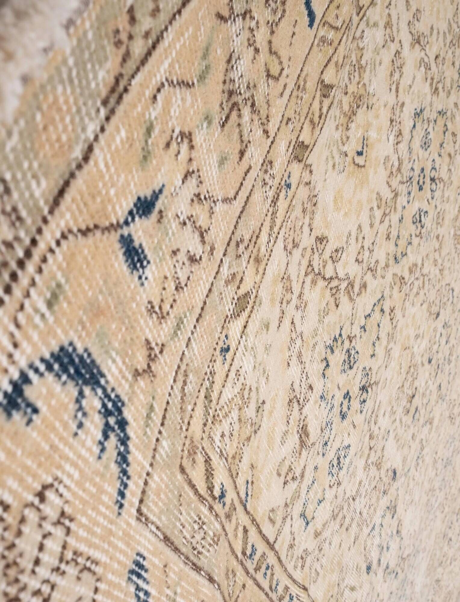 Vintage Turkish Oushak rug 188x300 cm