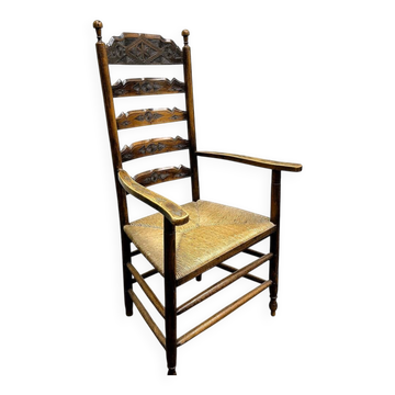 Chaise à dossier en échelle fabriquée à la main et sculptée du XIXe siècle, vers les années 1840.