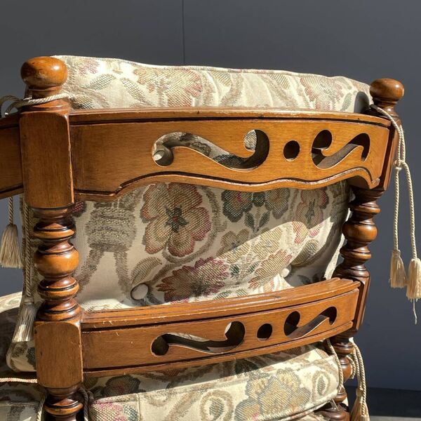 Giorgetti / fauteuil classique de style art déco / Italie années 1975
