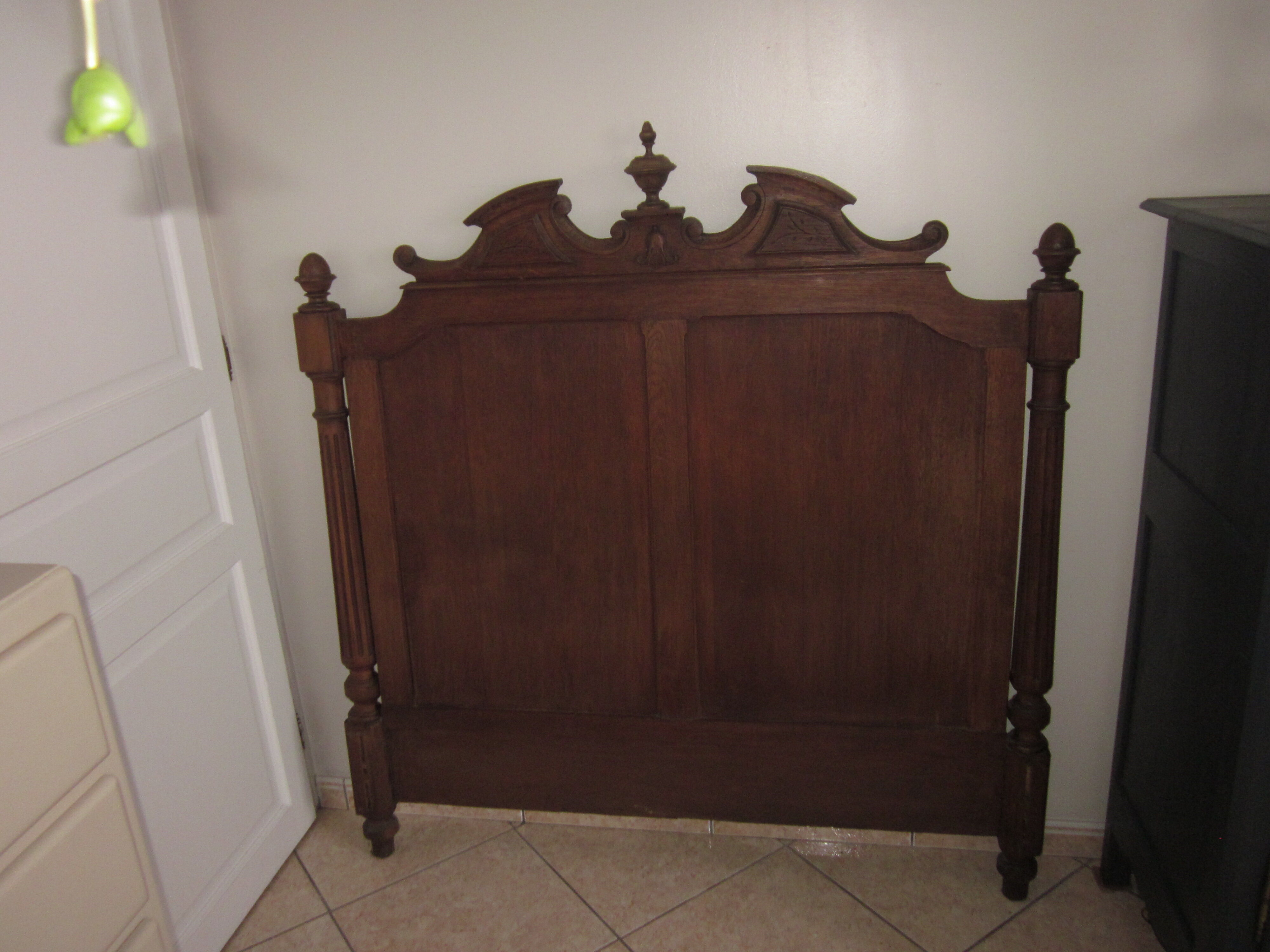 Headboard of the years 1920