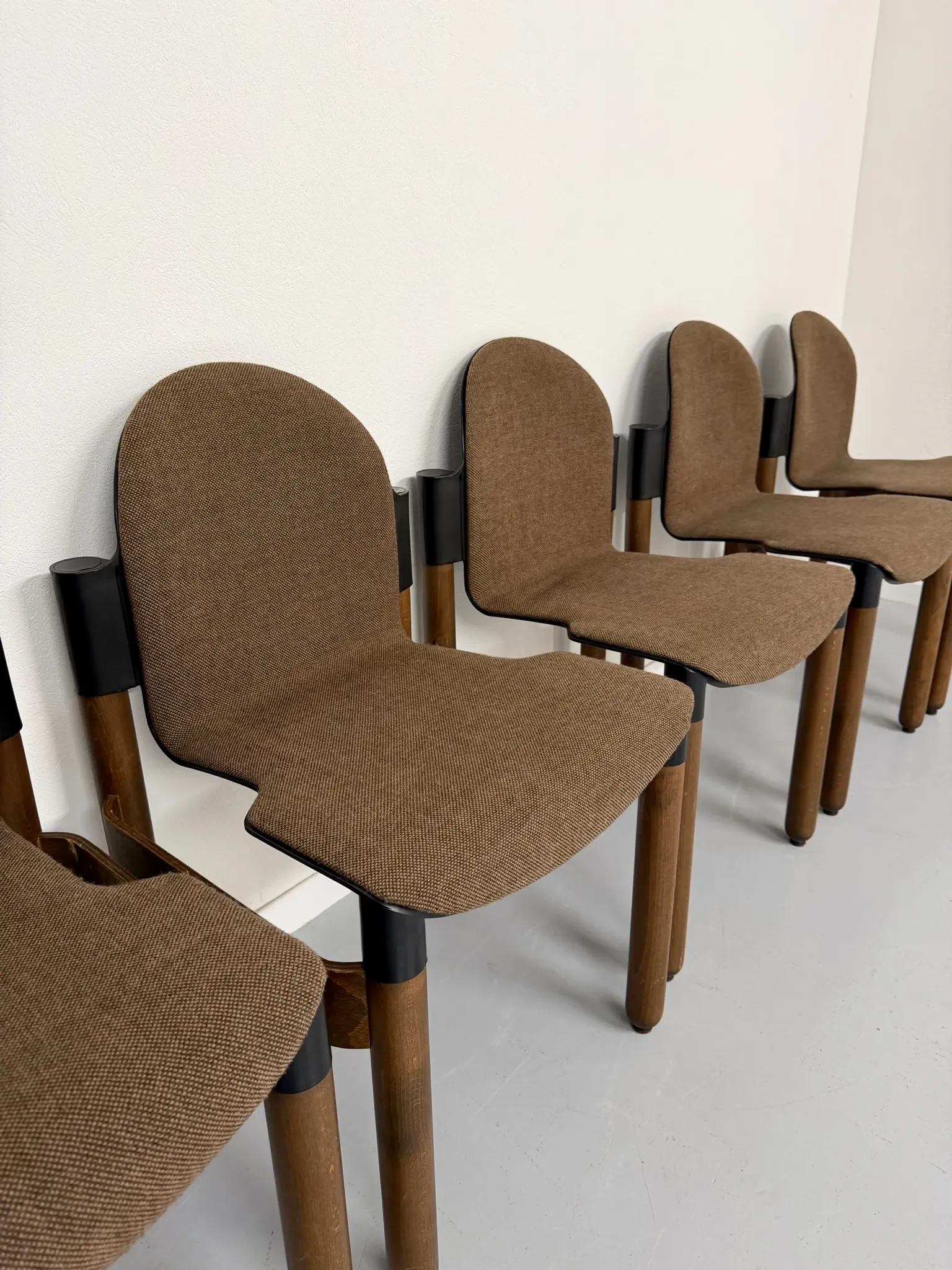 Set of 6 postmodern Thonet Flex chairs designed by Gerd Lange, vintage 80s.