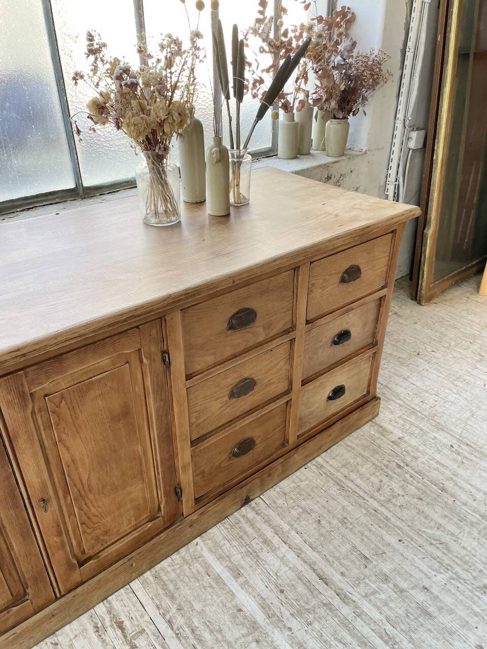 XXL solid oak counter sideboard
