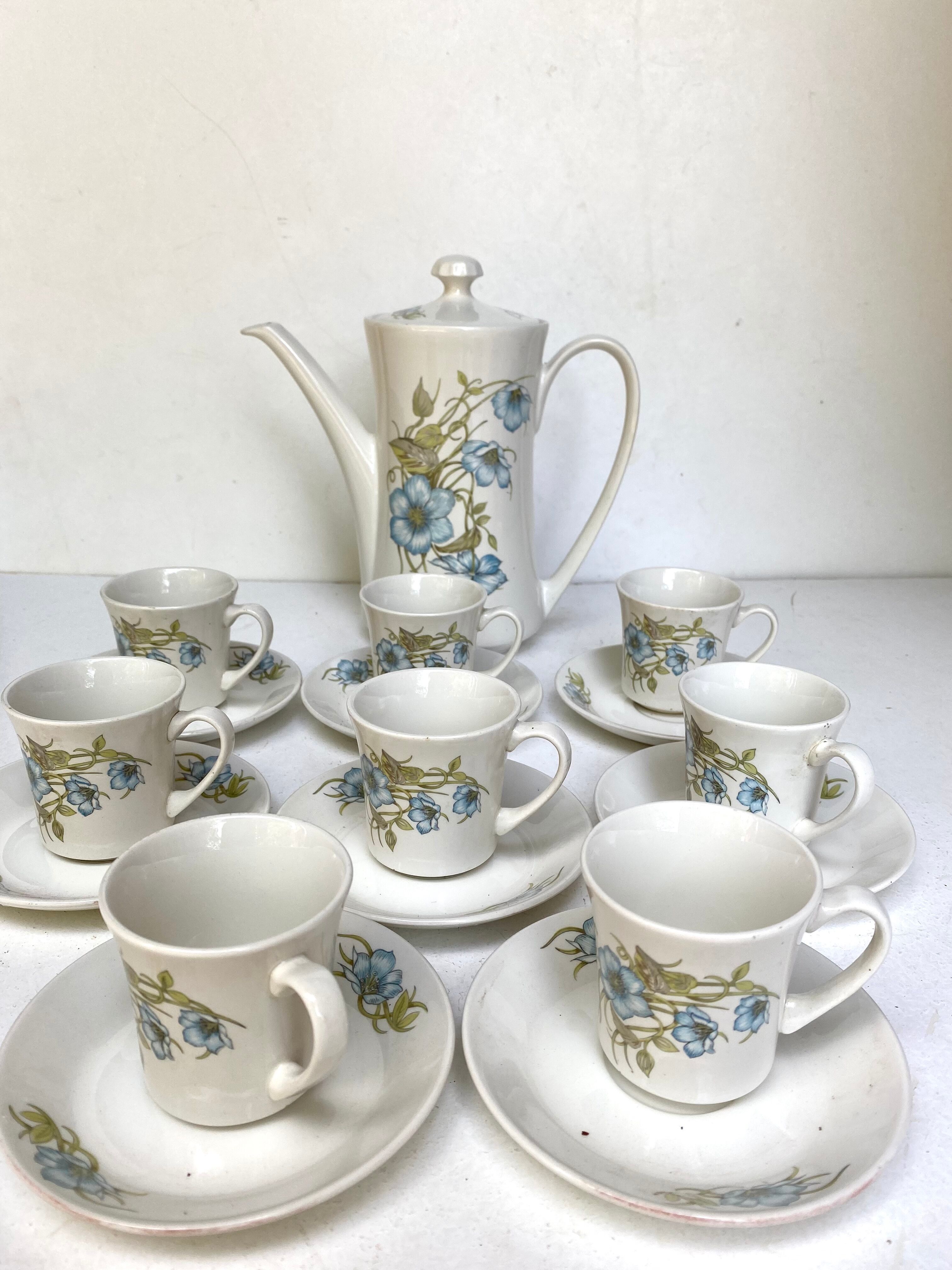 Porcelain tea or coffee service